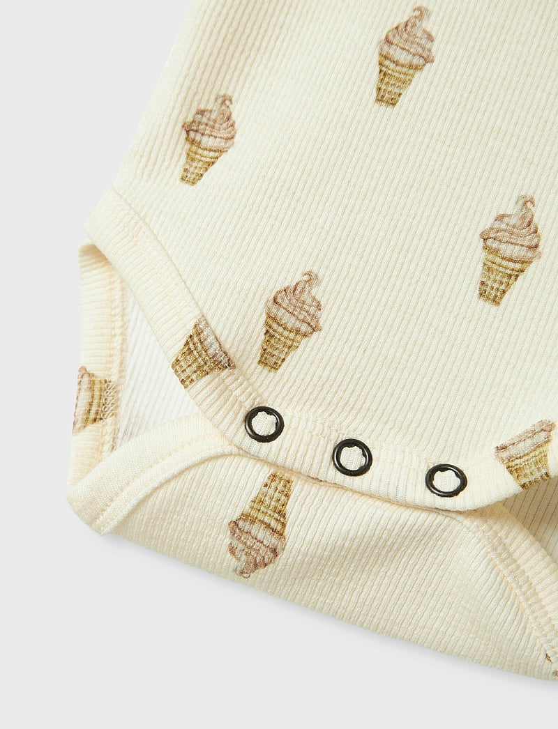 Lil'Atelier - NBFGAVO EMO LS SLIM BODY LIL - pikkade varrukatega bodid - turtledove - 2