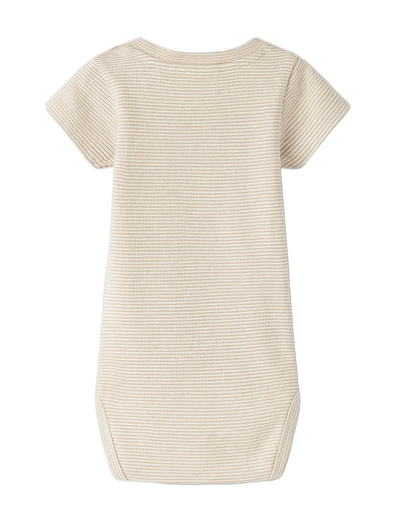 Lil'Atelier - NBMFENG SS SLIM BODY LIL - kortärmade bodysuits - oxford tan - 1