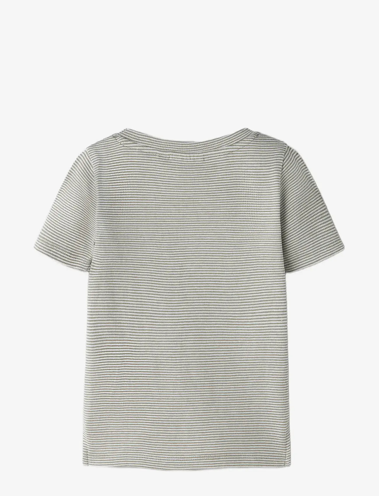 Lil'Atelier - NMMFENG SS SLIM TOP LIL - kurzärmelige - overland trek - 1
