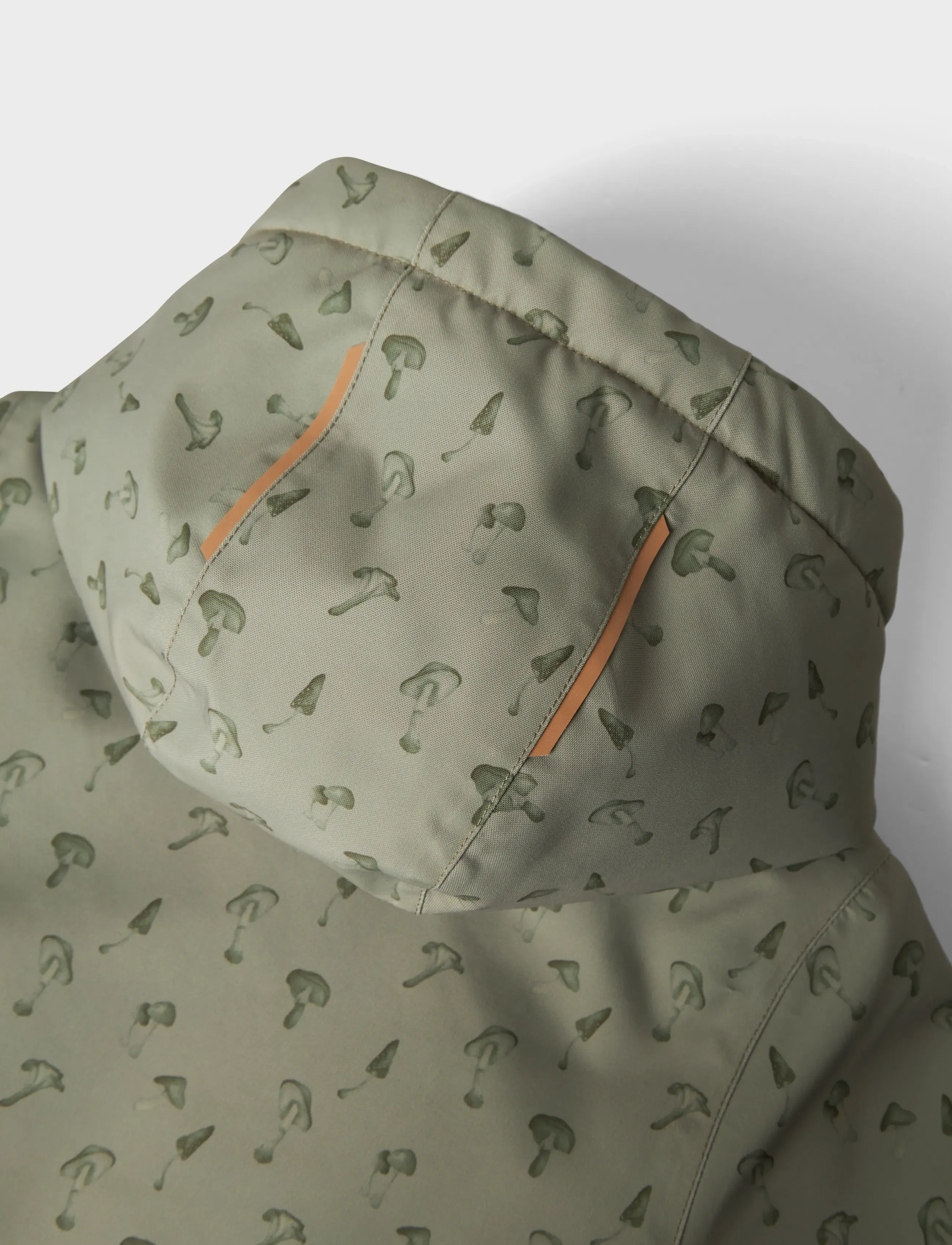 Lil'Atelier - NMMLASNOW10 JKT FO AOP1 LIL - dúnjakkar - overland trek - 3