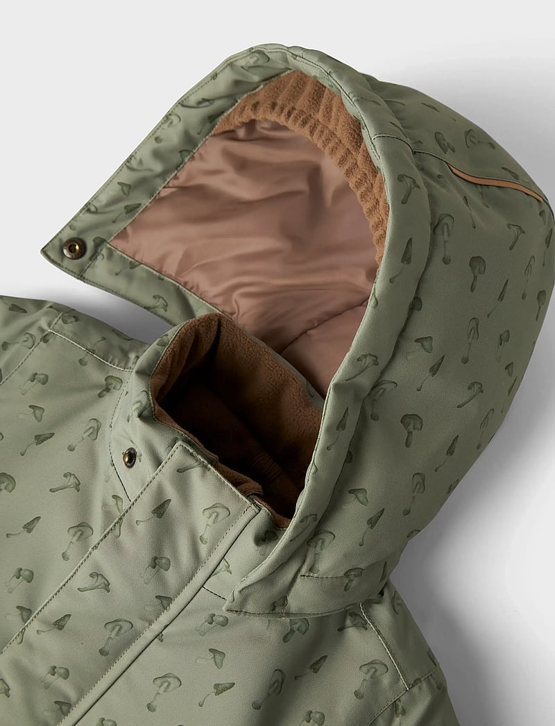 Lil'Atelier - NMMLASNOW10 JKT FO AOP1 LIL - daunen- und steppjacken - overland trek - 2