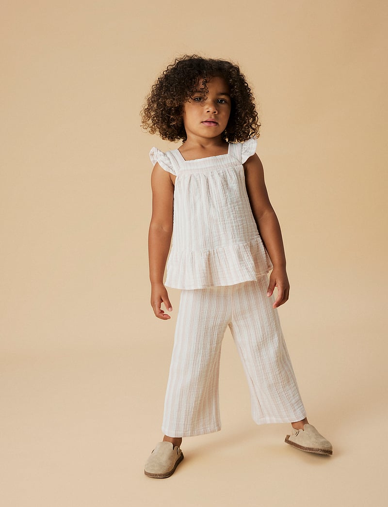 Lil'Atelier - NMFFEMKE STRAP LOOSE TOP LIL - bluser & tunikaer - coconut milk - 3