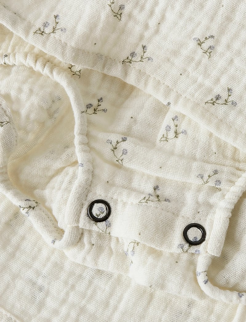 Lil'Atelier - NBFBALIA LS LOOSE BODY DRESS LIL - långärmade babyklänningar - coconut milk - 3