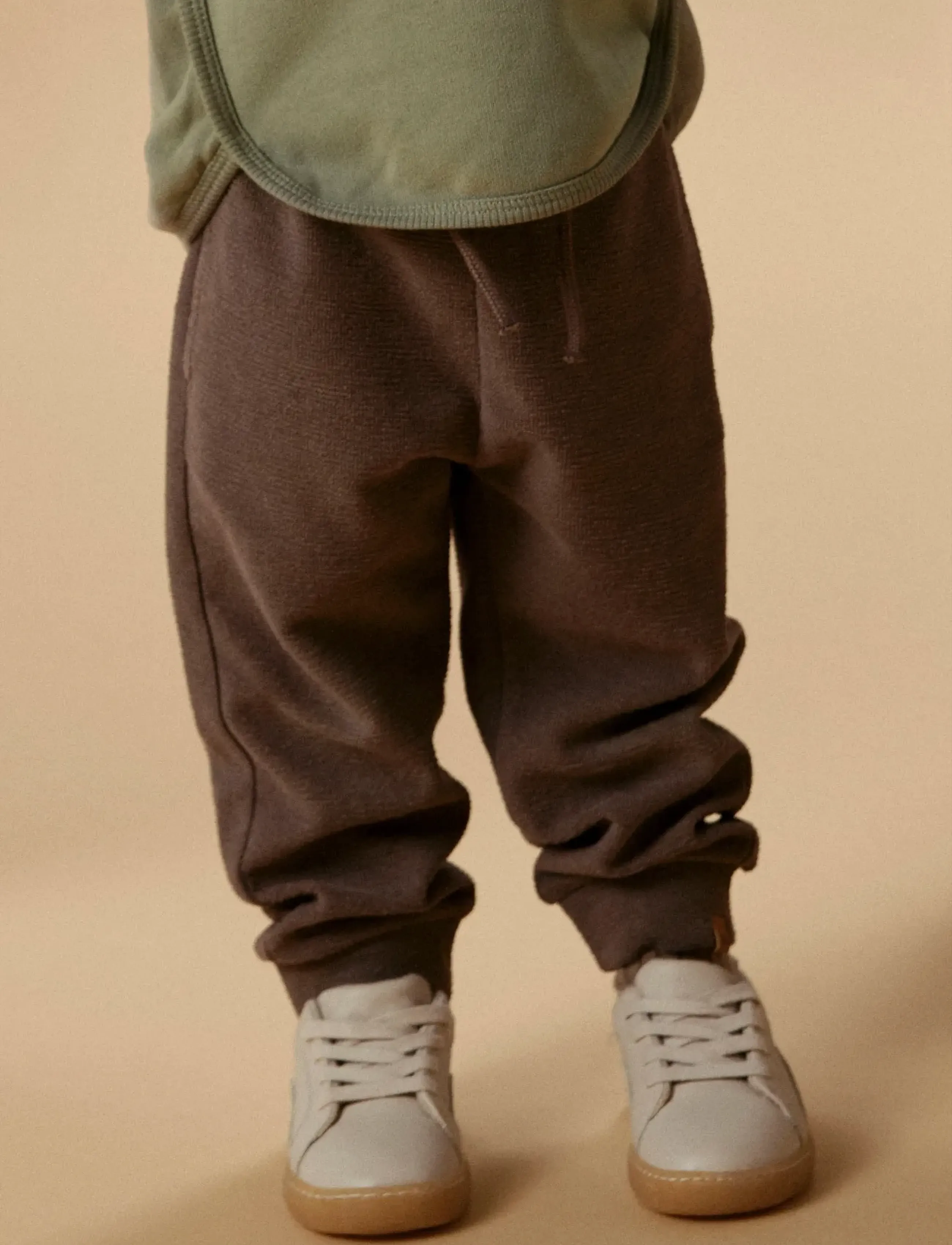 Lil'Atelier - NMMBANJO LOOSE SWEAT PANT LIL - joggings - shitake - 4
