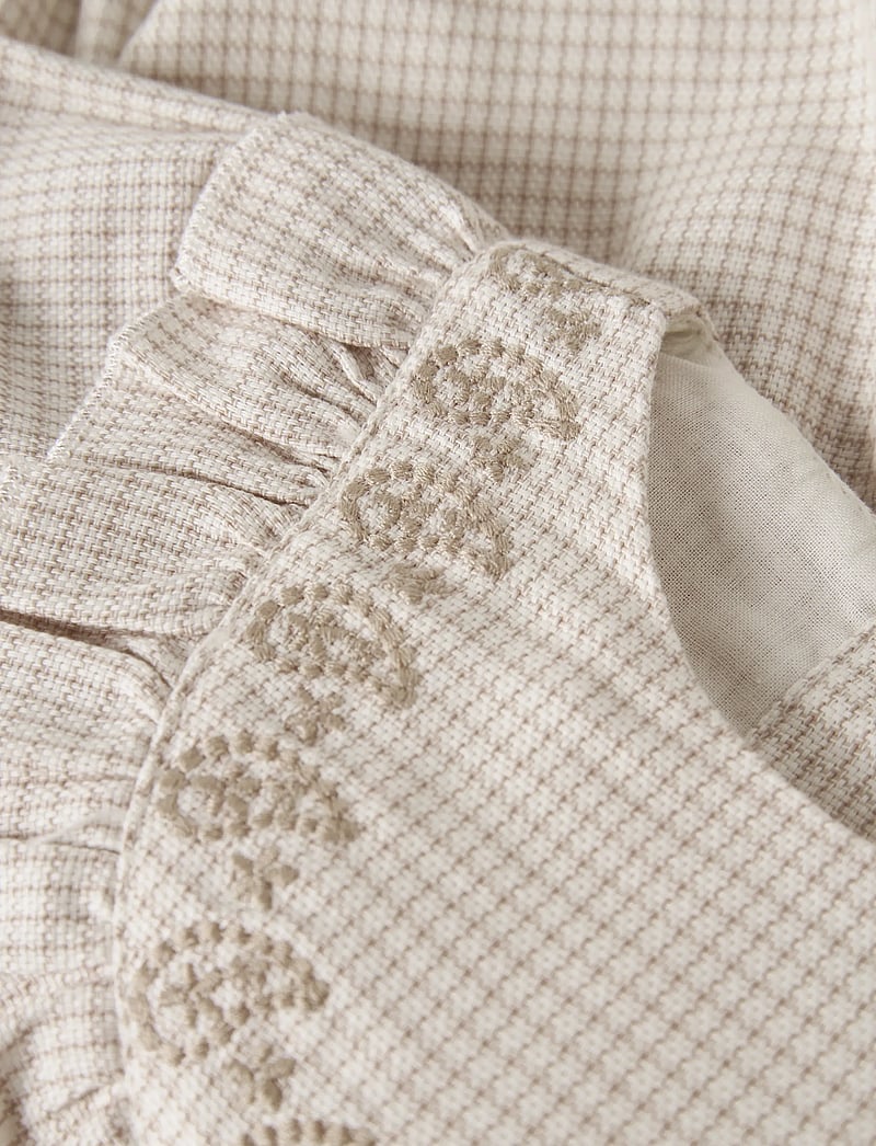 Lil'Atelier - NBFFOLEY SS LOOSE ROMBER LIL - short-sleeved - coconut milk - 2