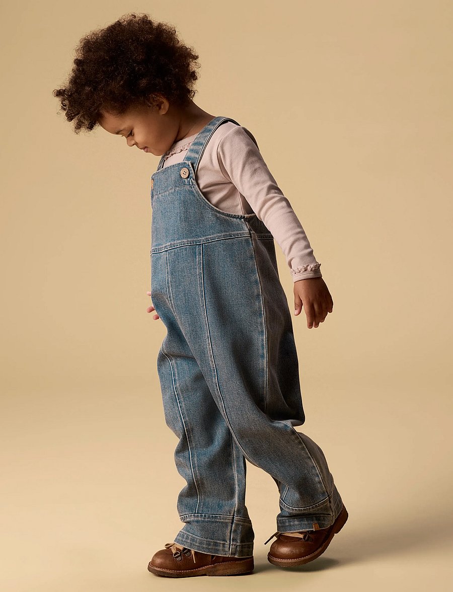 Lil'Atelier - NMFDAMLA LOOSE DNM OVERALL 5566-DX LIL - jumpsuits - medium blue denim - 3