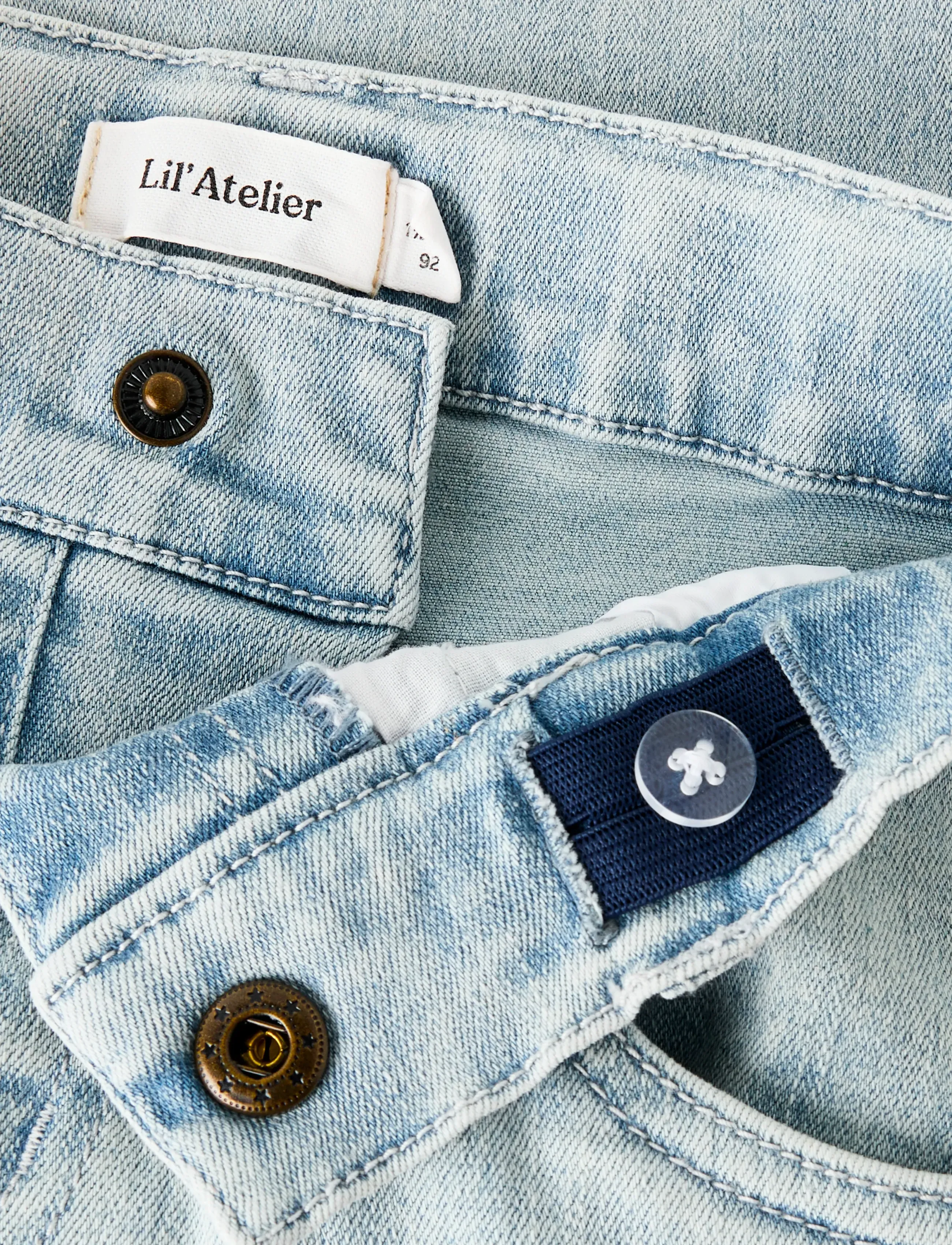 Lil'Atelier - NMMFRANCES LOOSE JEANS 7722-FN LIL - platėjantys apačioje - light blue denim - 4
