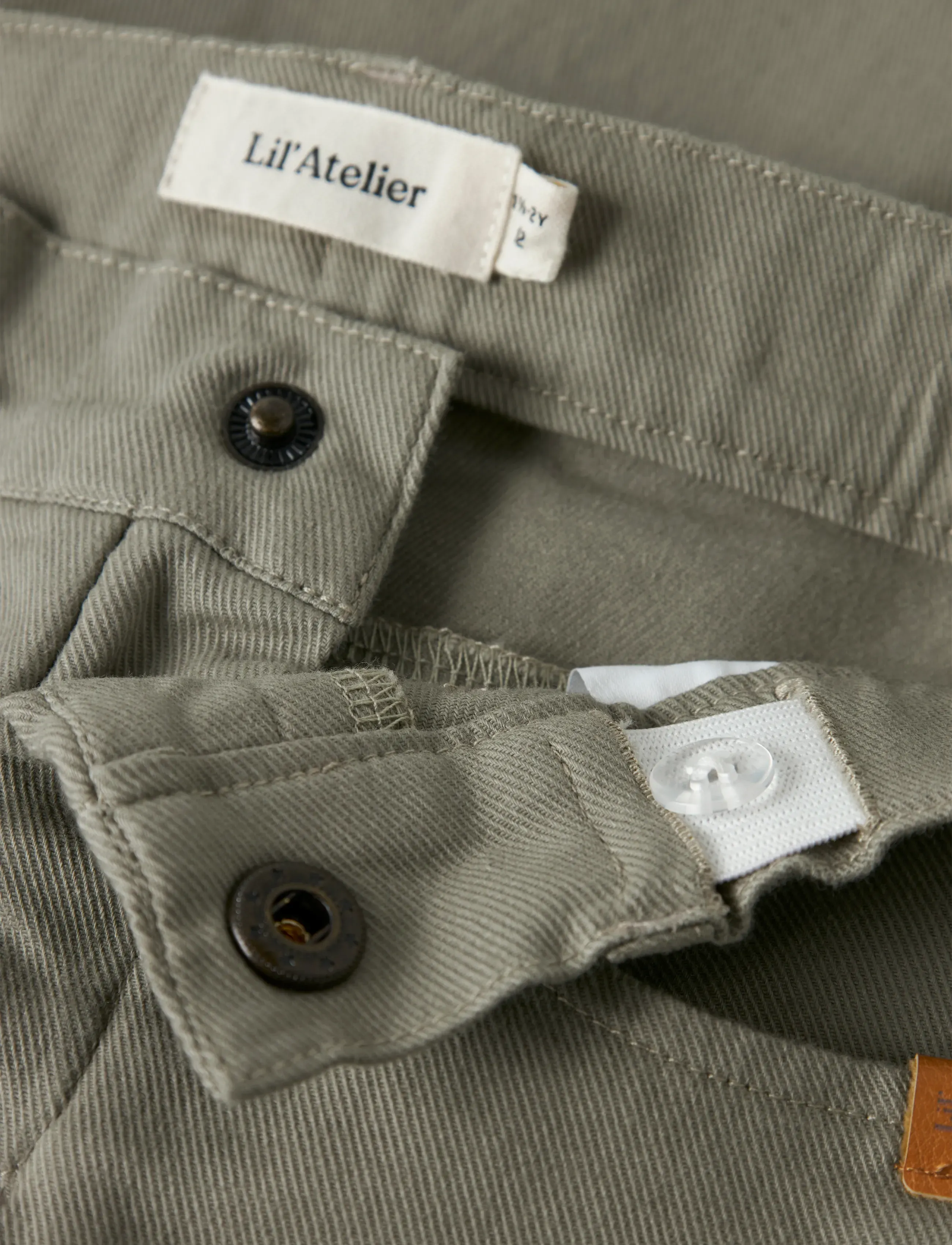 Lil'Atelier - NMMDOREEN REG TWI PANT 9977-DH LIL - babybukser - overland trek - 2