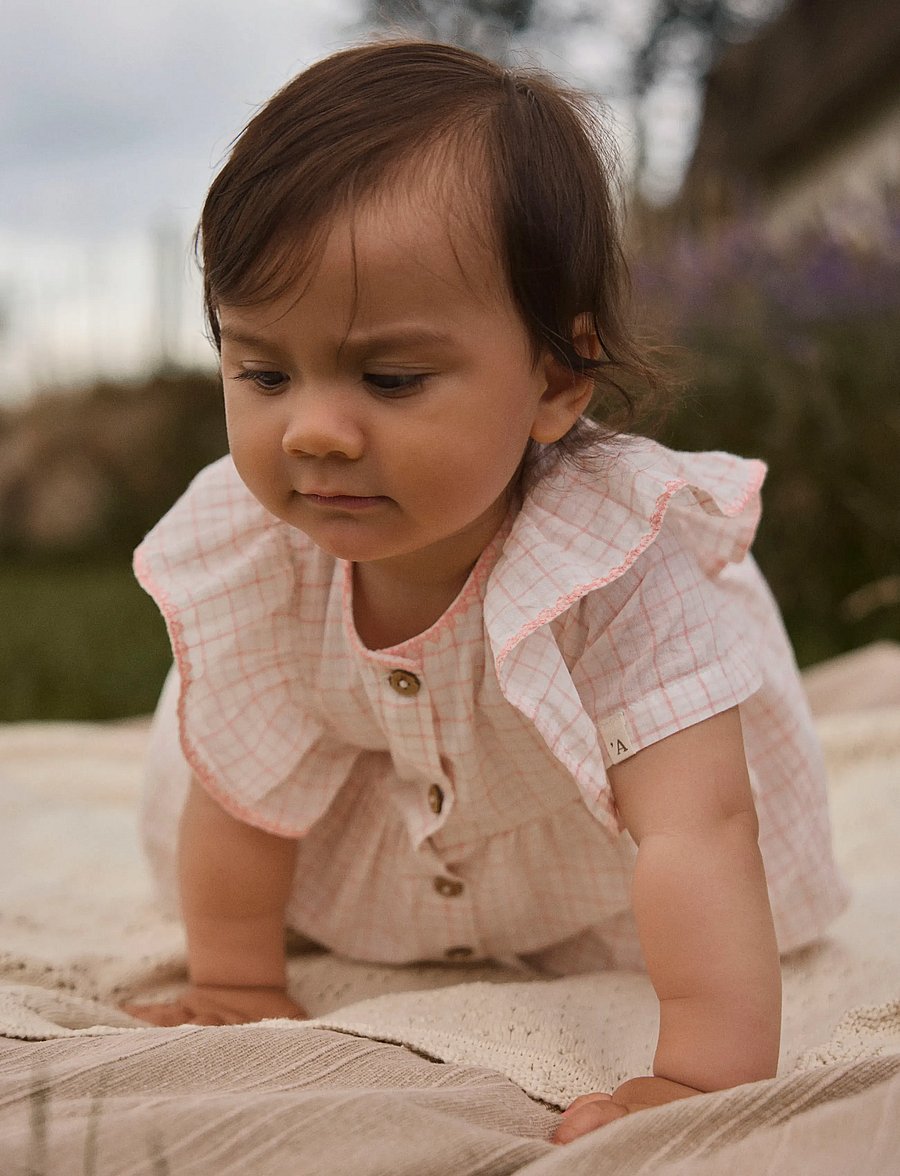 Lil'Atelier - NBFHEDDA SS LOOSE BODY DRESS LIL - robes pour bébés à manches courtes - coconut milk - 2