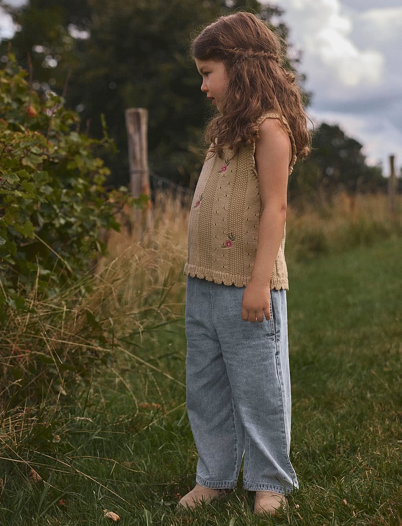 Lil'Atelier - NMFHALYN STRAP KNIT TOP LIL - veste - mojave desert - 2