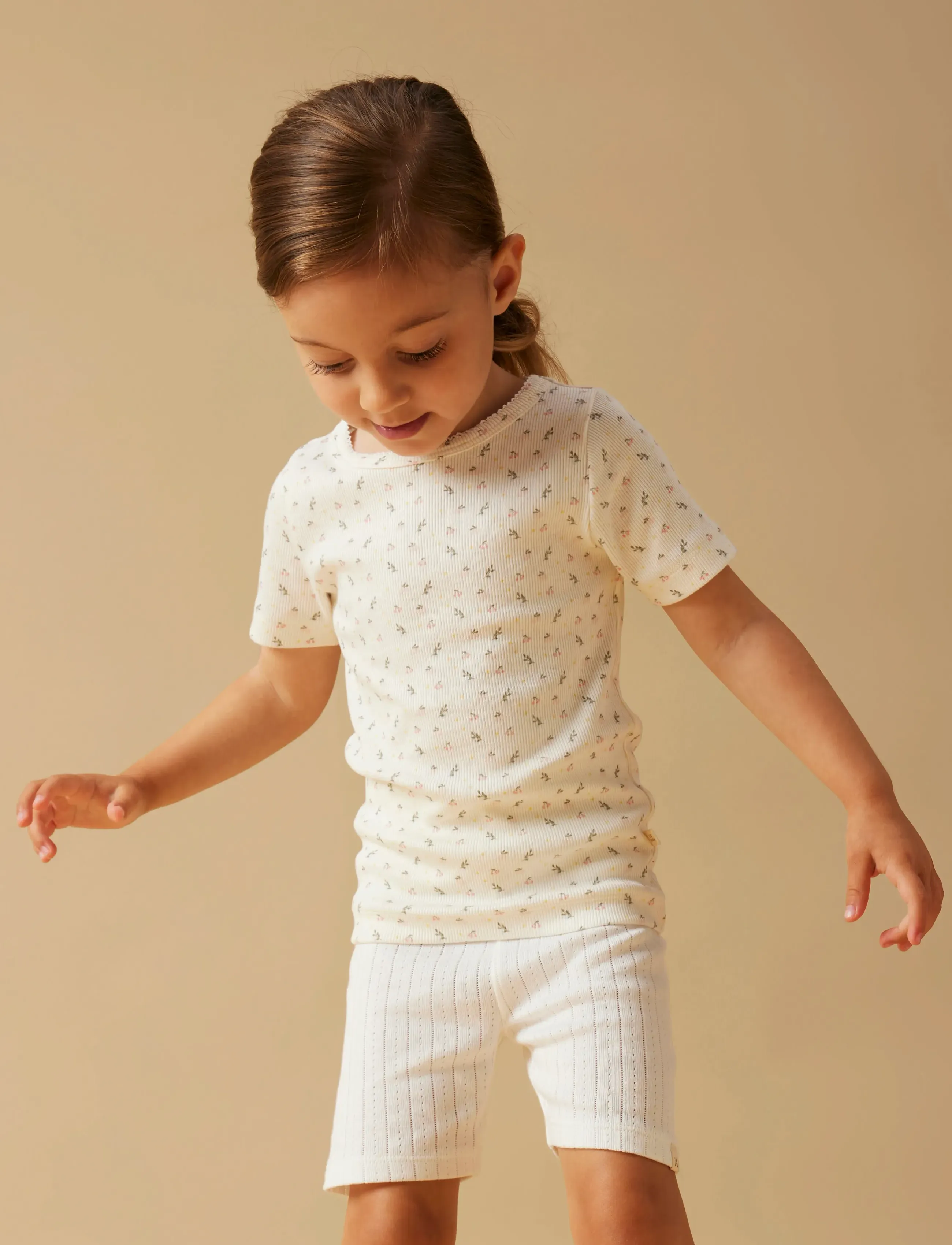 Lil'Atelier NMFGAGO SS SLIM TOP LIL NOOS - T-shirts - COCONUT MILK / cream