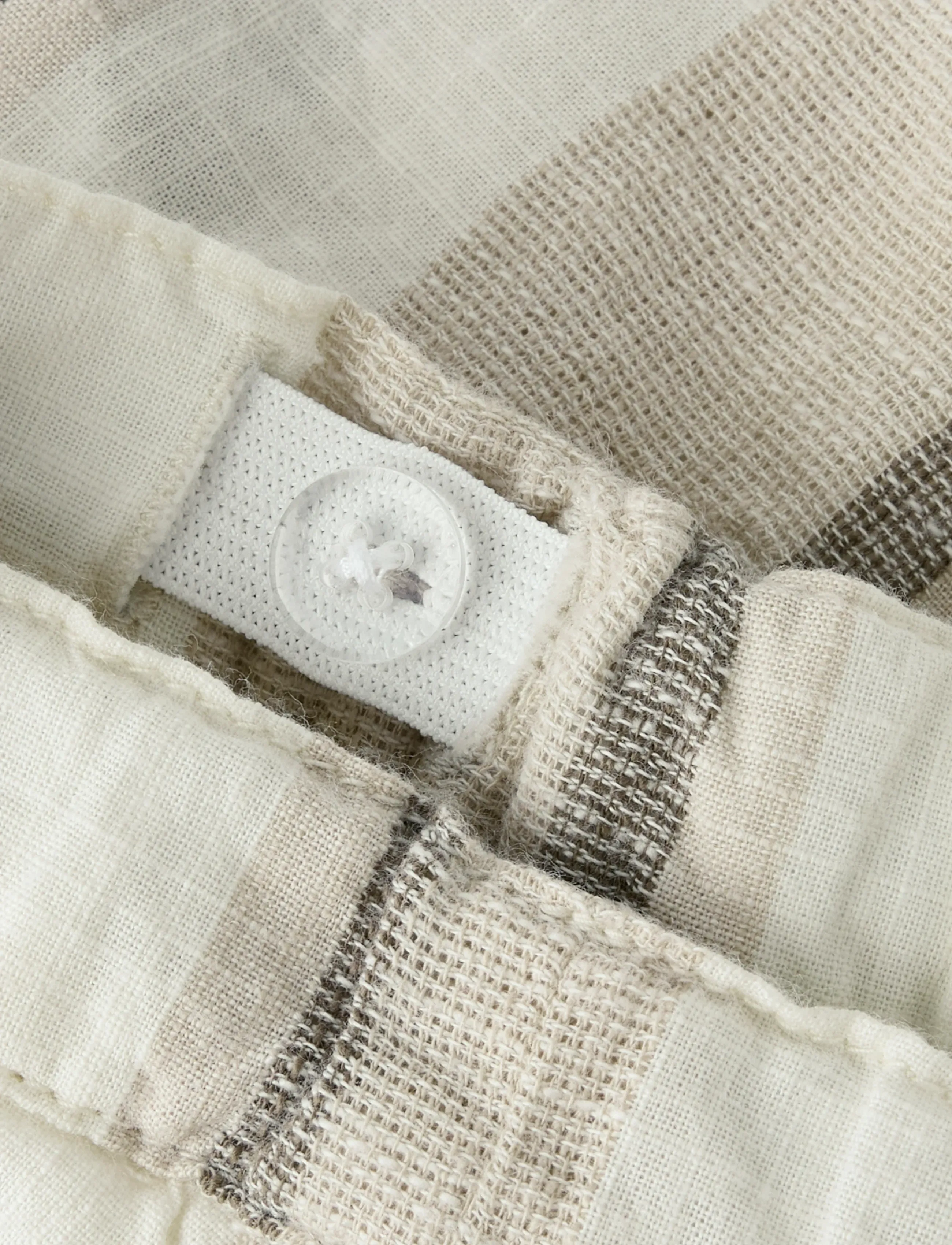 Lil'Atelier - NBMFIBERT LOOSE SHORTS LIL - lühikesed vabaajapüksid - coconut milk - 4