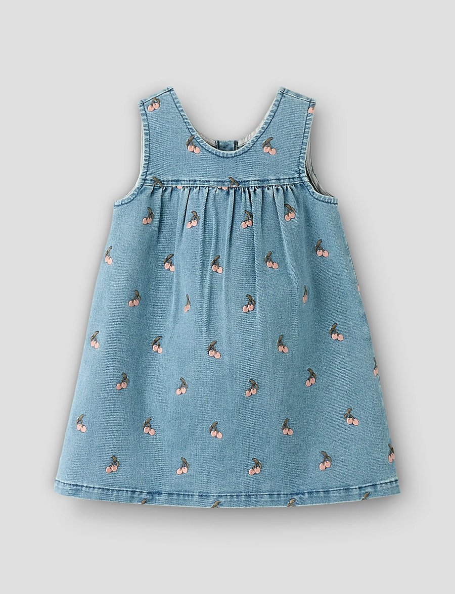 Lil'Atelier - NMFDEVA DNM EMB SPENCER 2024-ES LIL - Ærmeløse hverdagskjoler - medium blue denim - 0