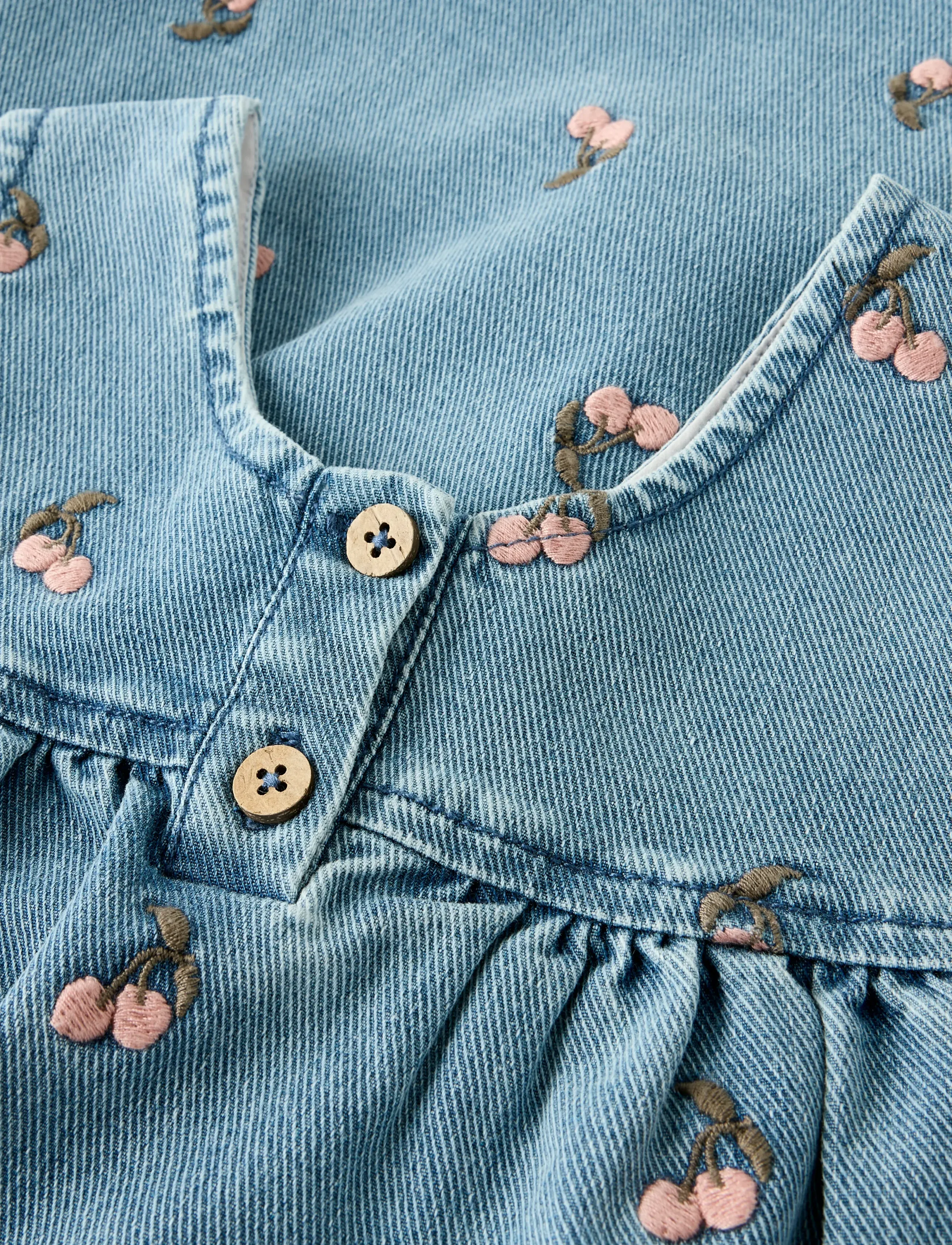 Lil'Atelier - NMFDEVA DNM EMB SPENCER 2024-ES LIL - armeløse hverdagskjoler - medium blue denim - 4