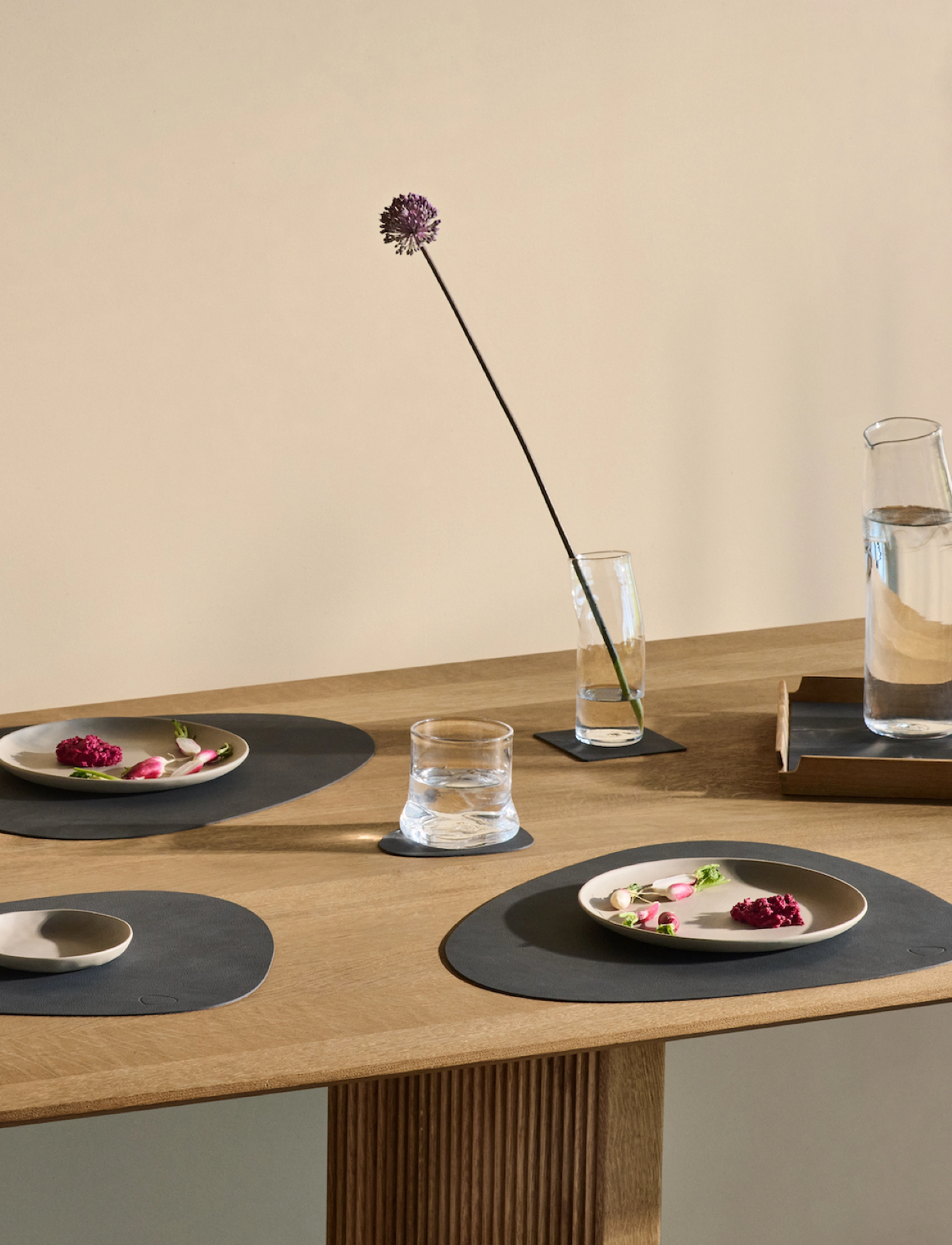 LIND DNA - 4-Set Table Mat Curve L Nupo - textilier - anthracite - 3