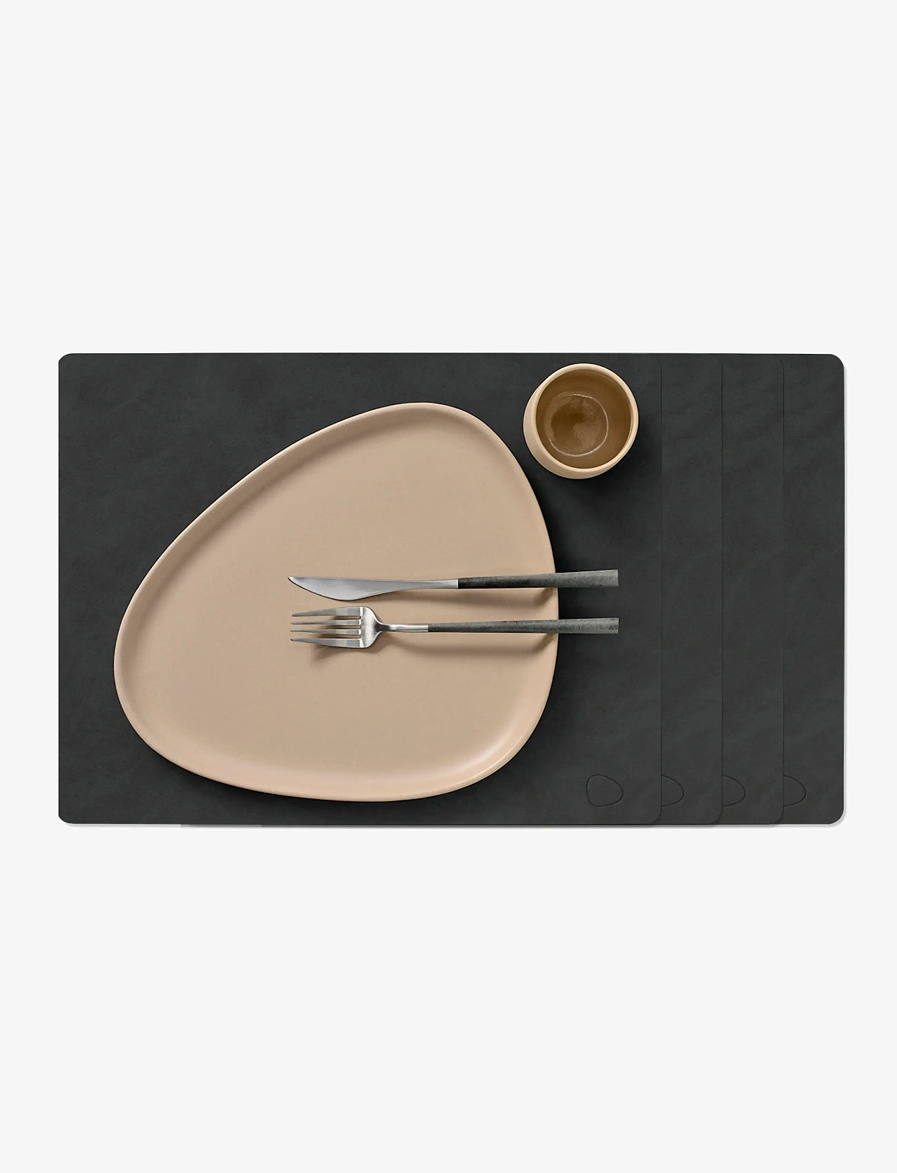 LIND DNA - 4-Set Table Mat Square L Nupo - textiles - black - 0