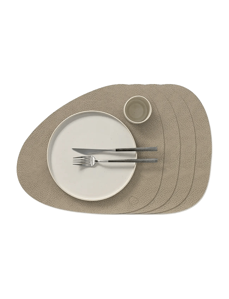 LIND DNA - 4-Set Table Mat Curve L Hippo - textilien - warm grey - 0