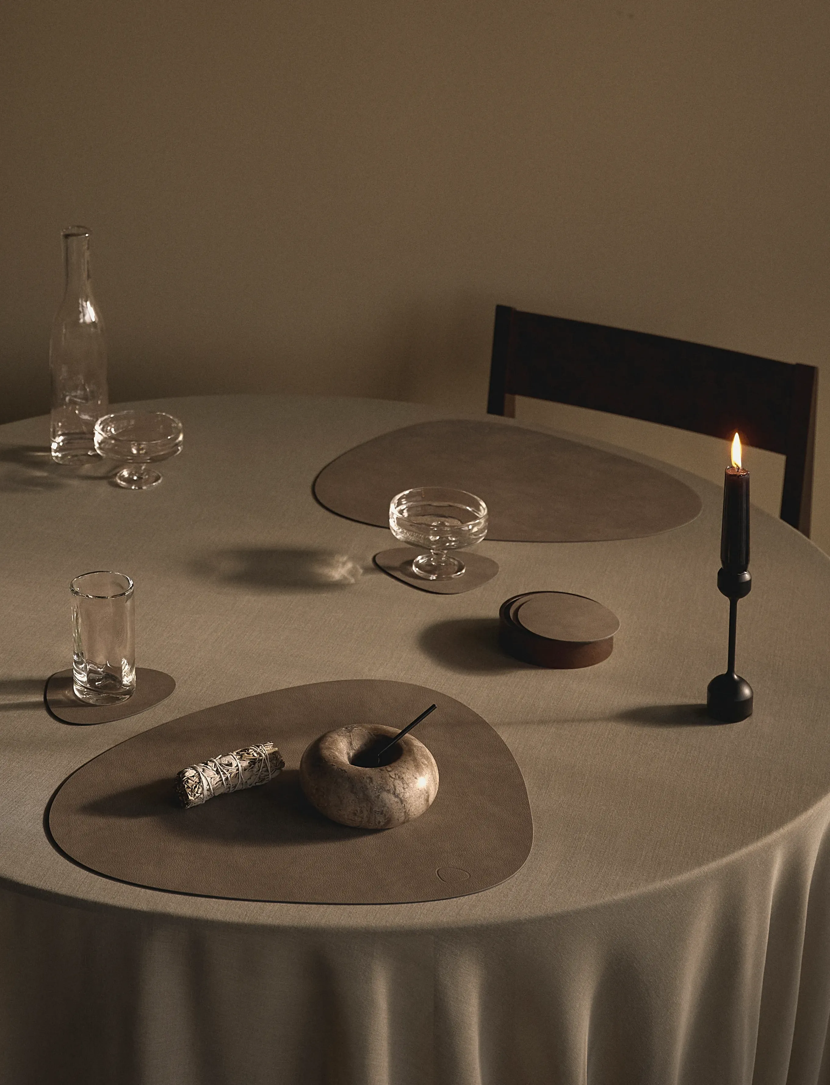 LIND DNA 4 Set Table Mat Curve L Nupo Nomad Grey, 37X44 cm, Tableware, Beige - Placemats, Homeware