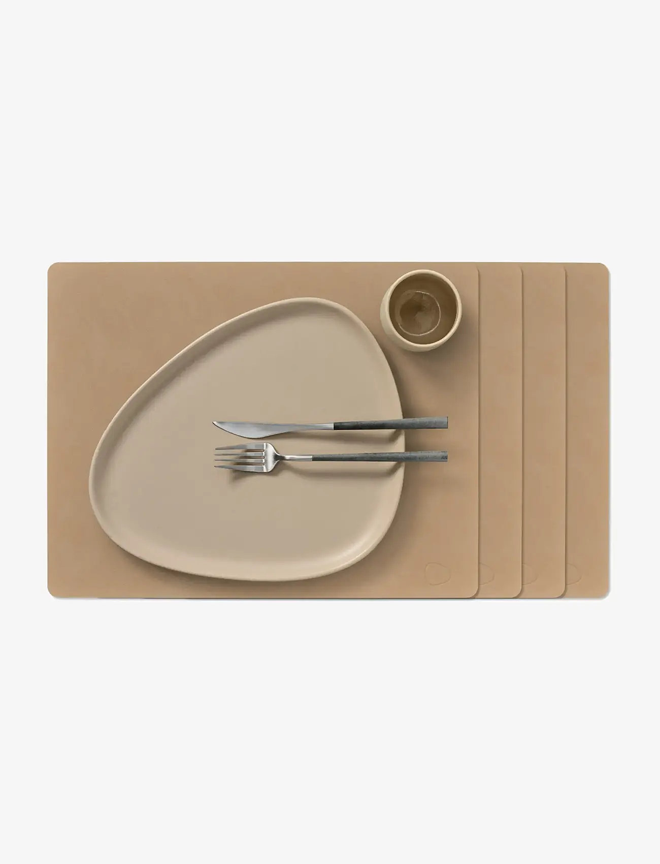 LIND DNA - 4-Set Table Mat Square L Nupo Nougat - dækkeservietter - nougat - 1