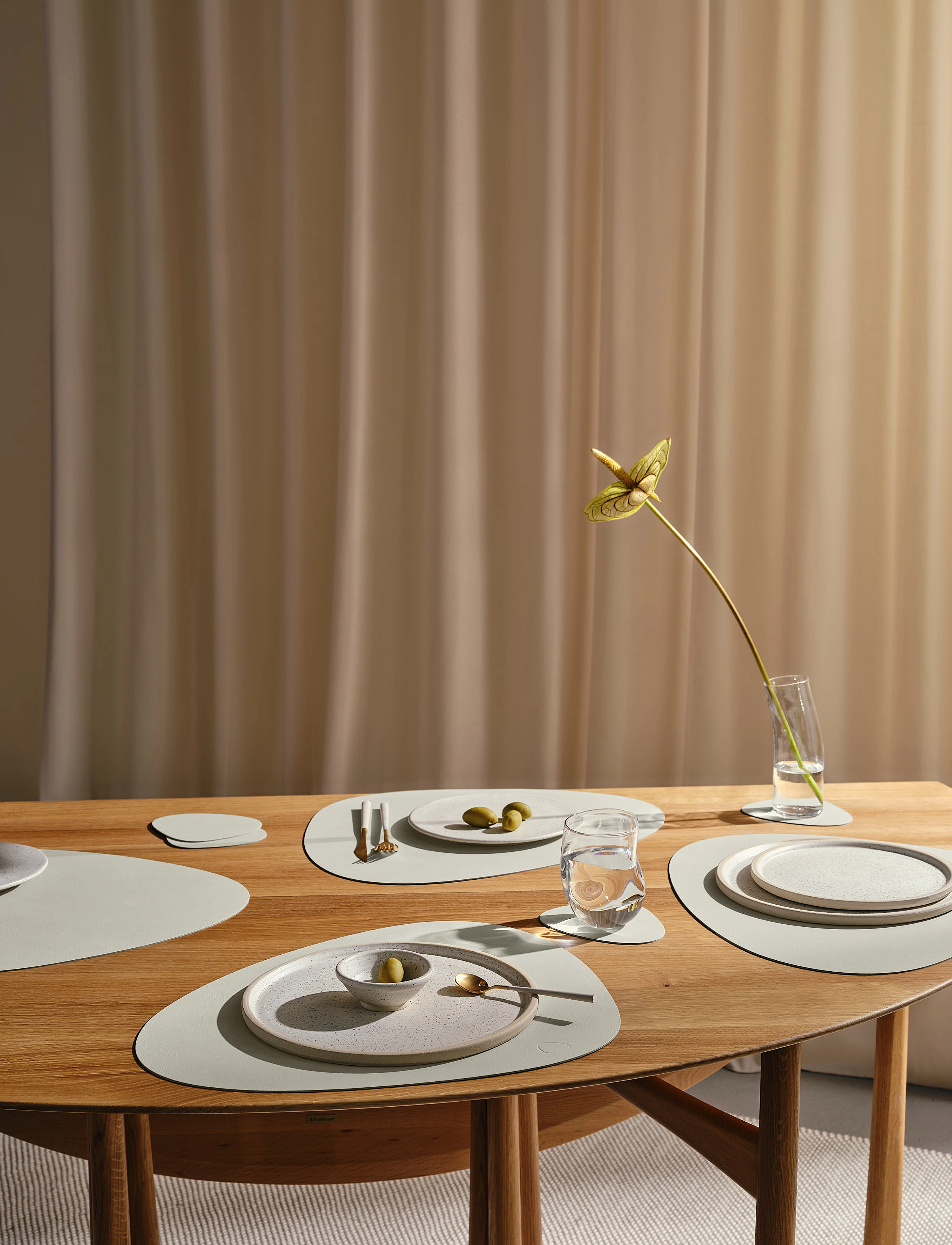 LIND DNA 4-Set Table Mat Curve Nupo, 37X44 cm, Kitchen Textiles, Creme - Placemats, Homeware