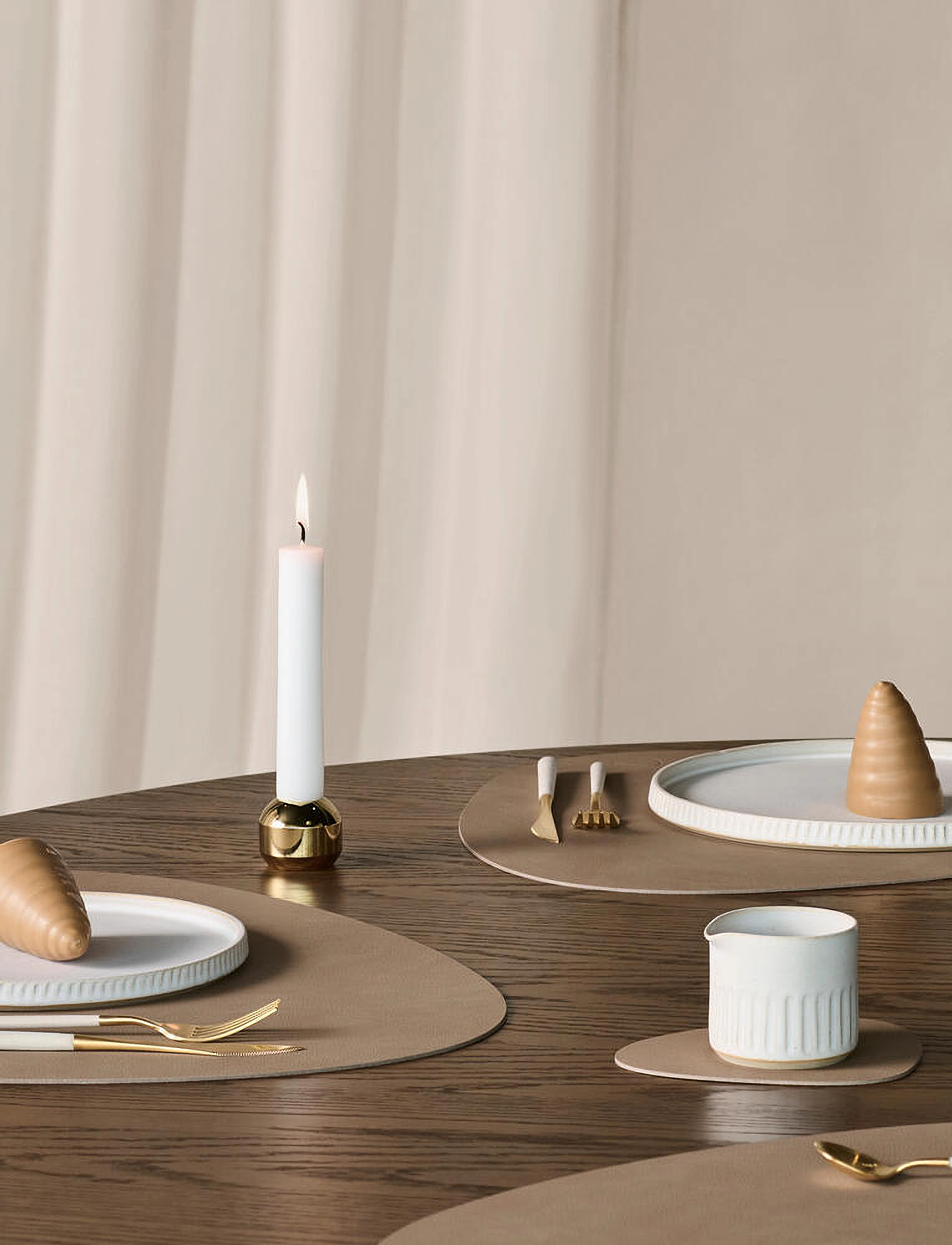 LIND DNA - 4-Set Table Mat Curve Nupo - textilien - nougat - 3