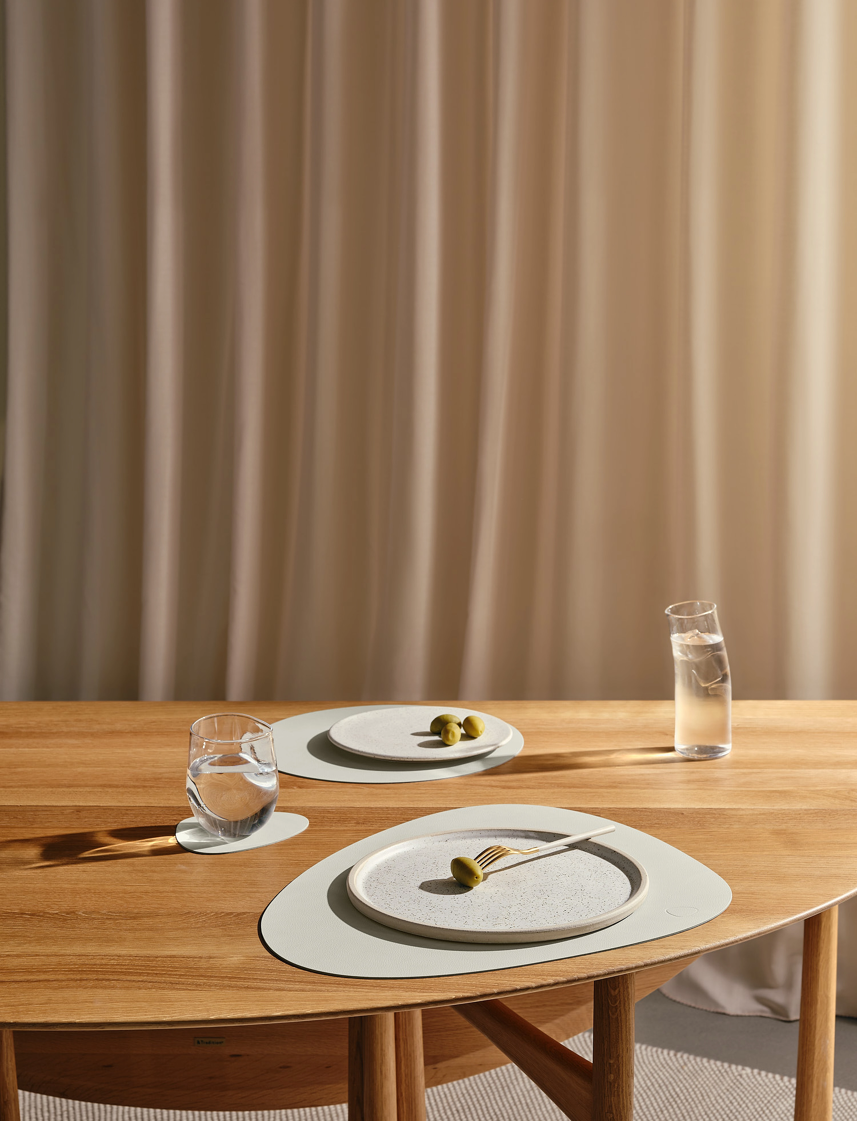 LIND DNA 4-Set Glass Mat Curve Nupo, 11X13 cm, Dining & Table Accessories, Creme - Coasters, Homeware