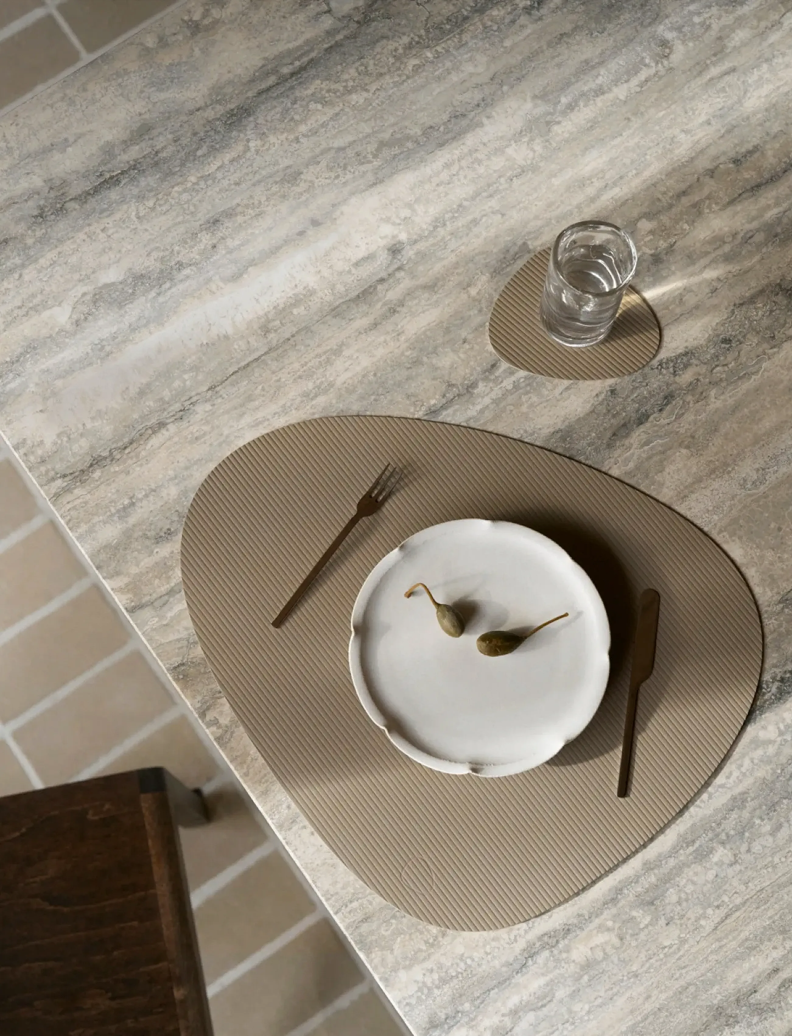 LIND DNA 4-Set Table Mat Curve L Corduroy, 37X44 cm, Tableware, Beige - Placemats, Homeware