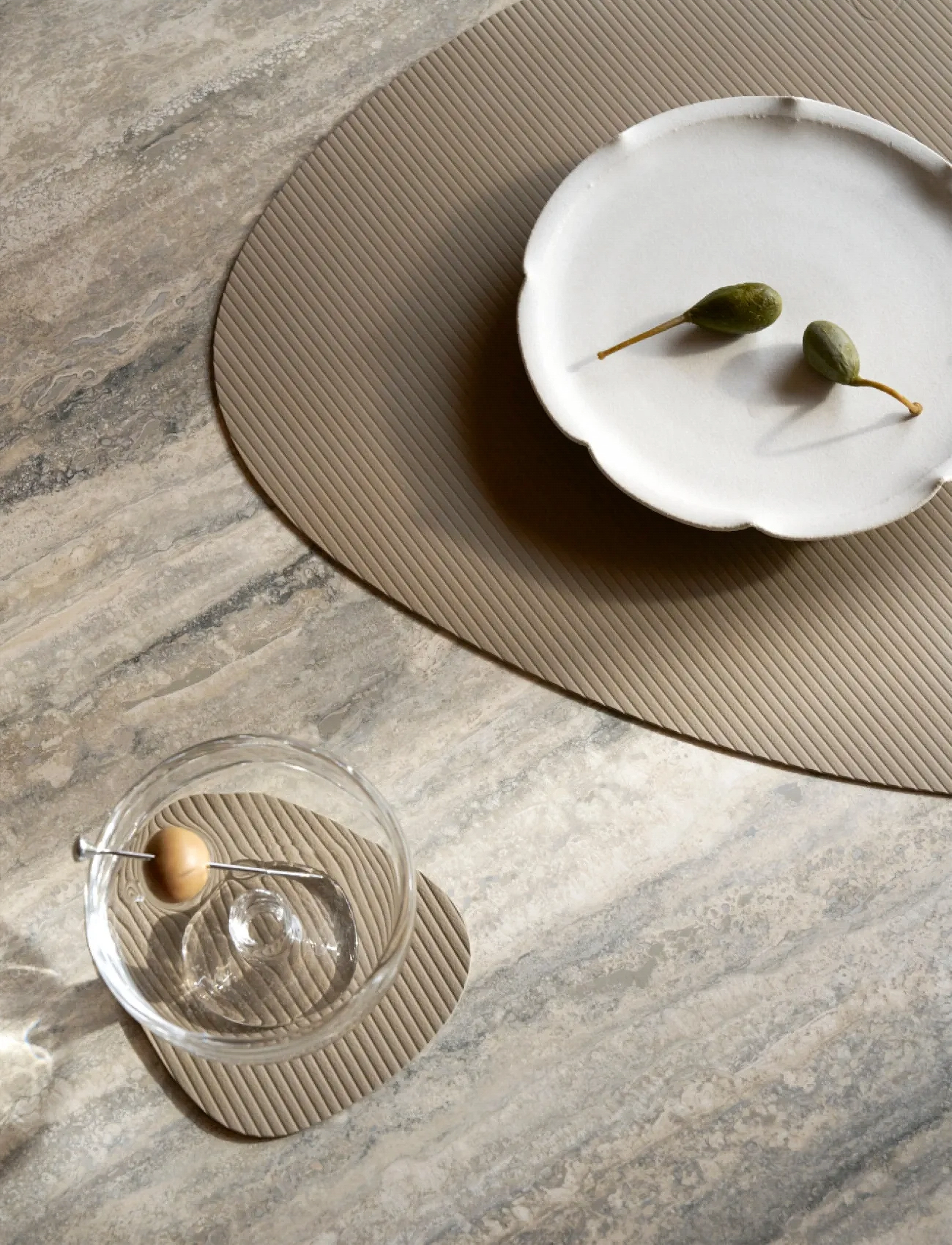 LIND DNA - 4-Set Table Mat Curve L Corduroy - textiles - clay brown - 3