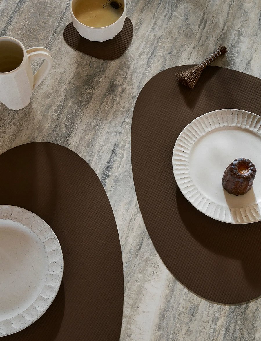 LIND DNA - 4-Set Table Mat Curve L Corduroy - textilien - hazel - 5