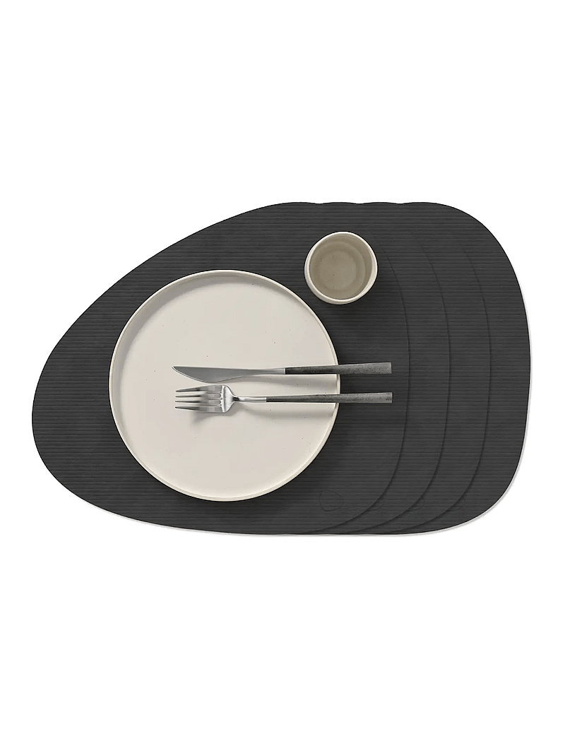 LIND DNA - 4-Set Table Mat Curve L Corduroy - köp efter pris - black - 0