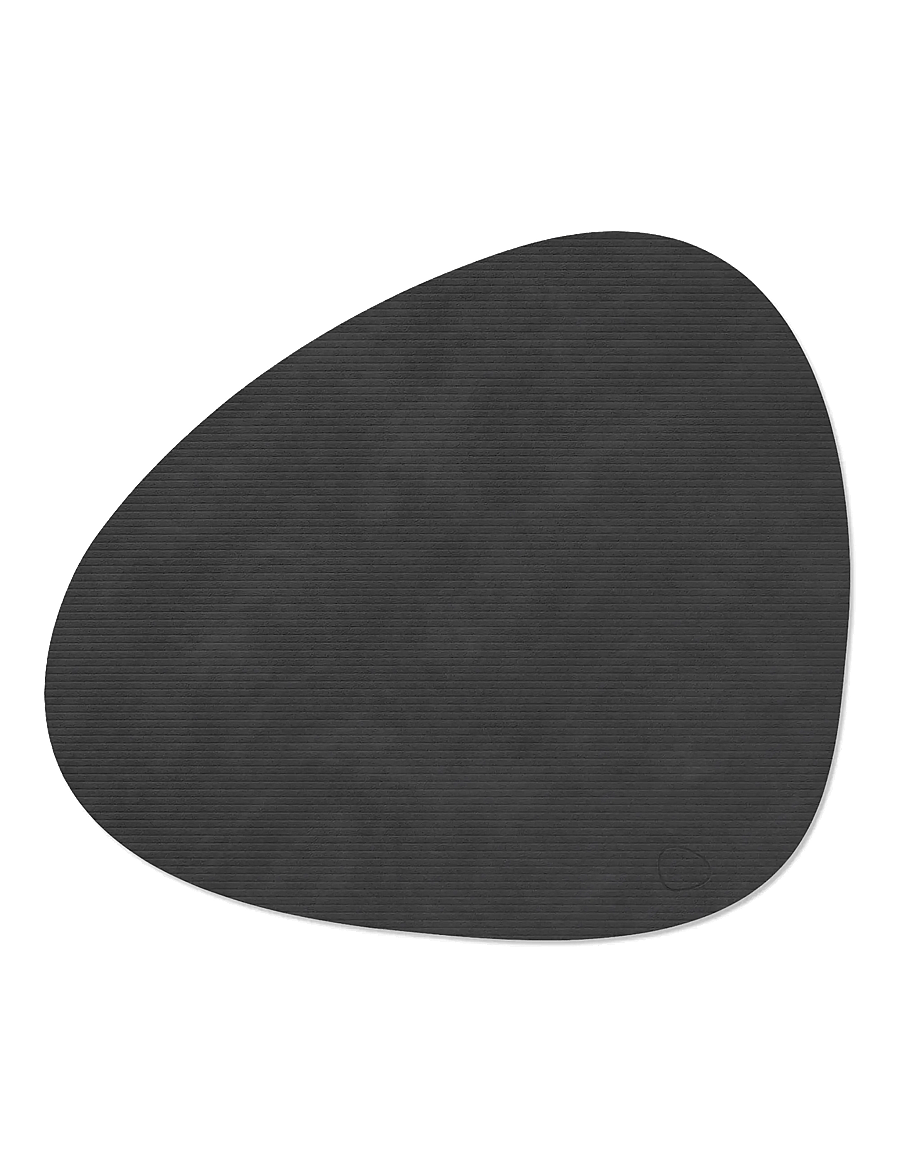 LIND DNA - 4-Set Table Mat Curve L Corduroy - textilien - black - 2