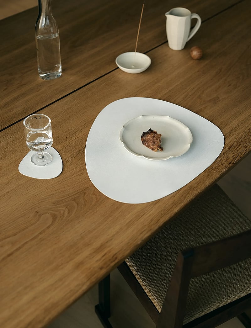 LIND DNA - 4-Set Table Mat Curve L Nupo Pure White - dækkeservietter - pure white - 0