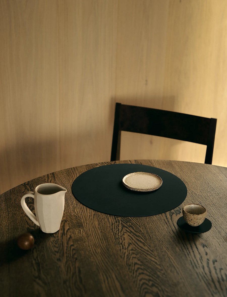 LIND DNA - 4-Set Table Mat Circle L Nupo Black Ink - platzdeckchen - black ink - 3