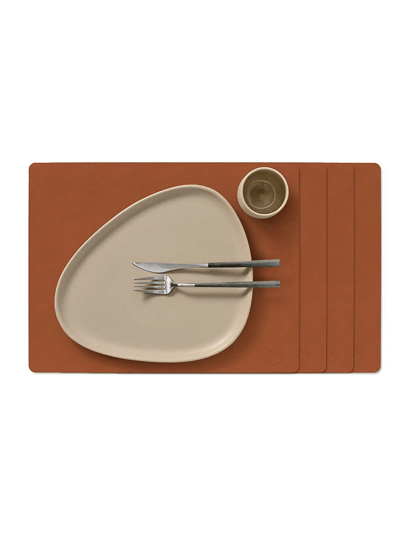 LIND DNA - 4-Set Table Mat Square L Nupo Rust - platzdeckchen - nupo rust - 0