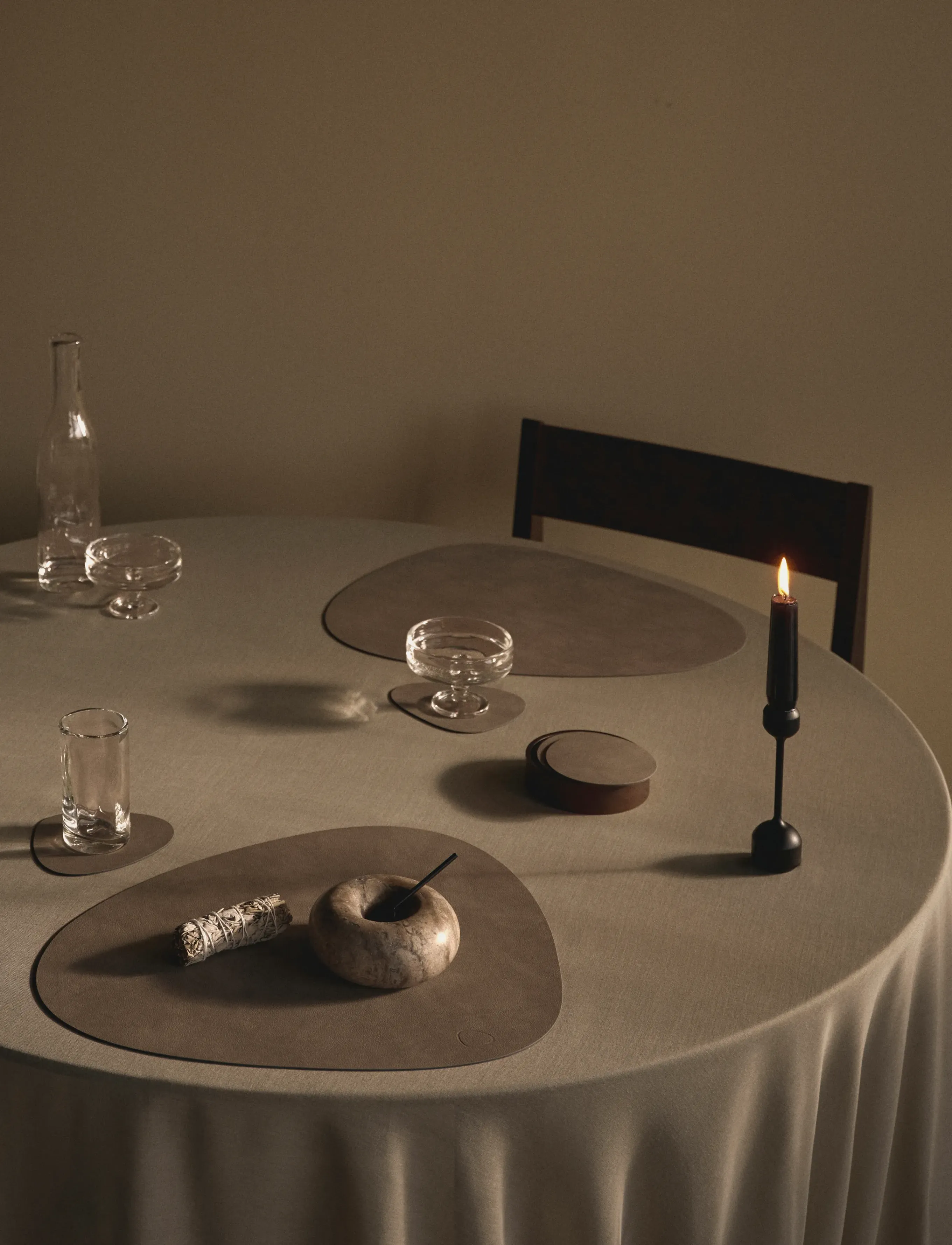 LIND DNA Gift Set Lind Dna Curve L Nupo Nomad Grey 4 Pcs, 37X 44X 0.16 cm, Tableware, Grau - Placemats, Homeware