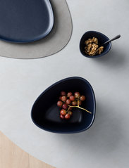 LIND DNA - Stoneware Bowl M - lowest prices - navy blue - 2