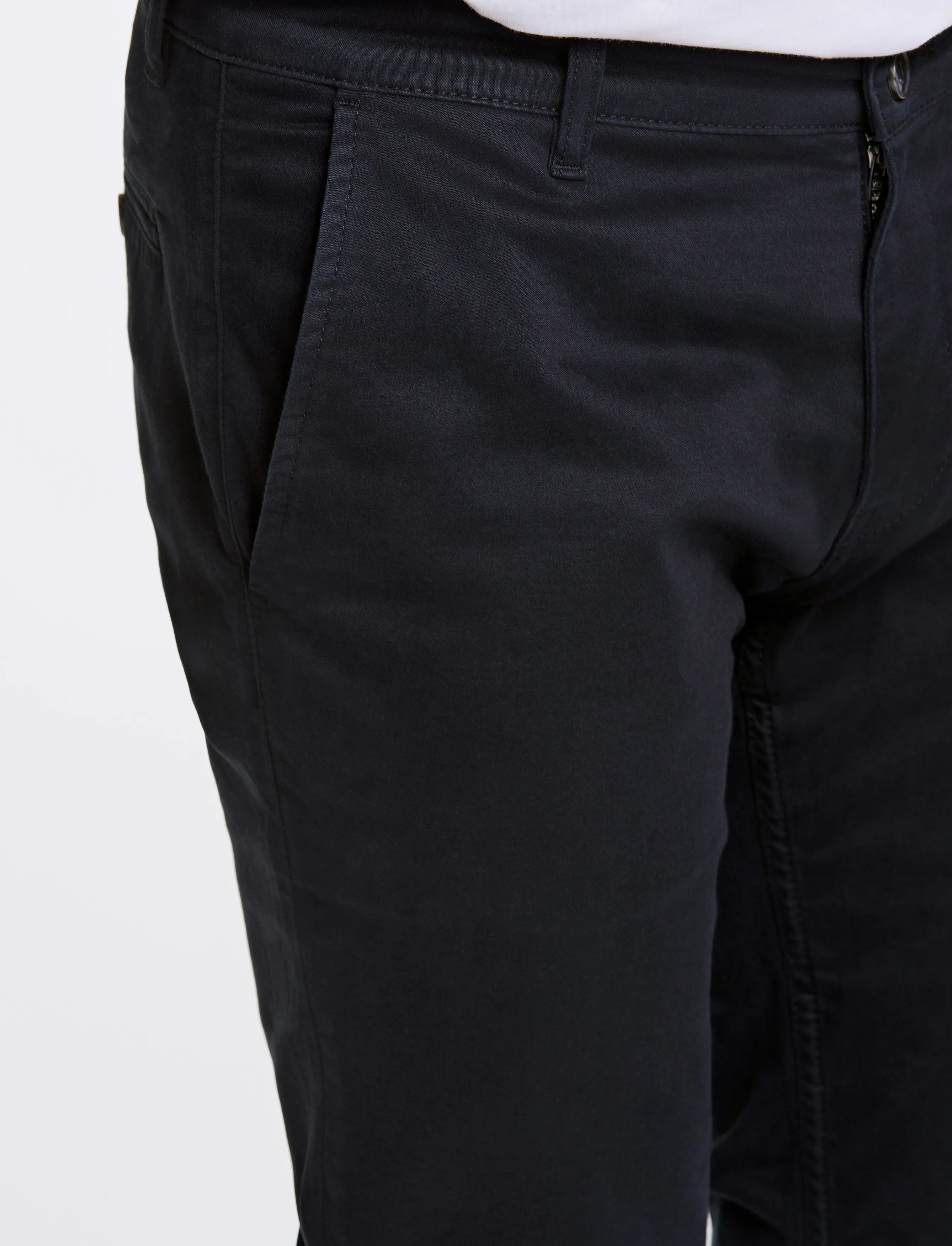 Lindbergh Black - 1927: Cashmere touch superflex chino pants - chinot - black - 5