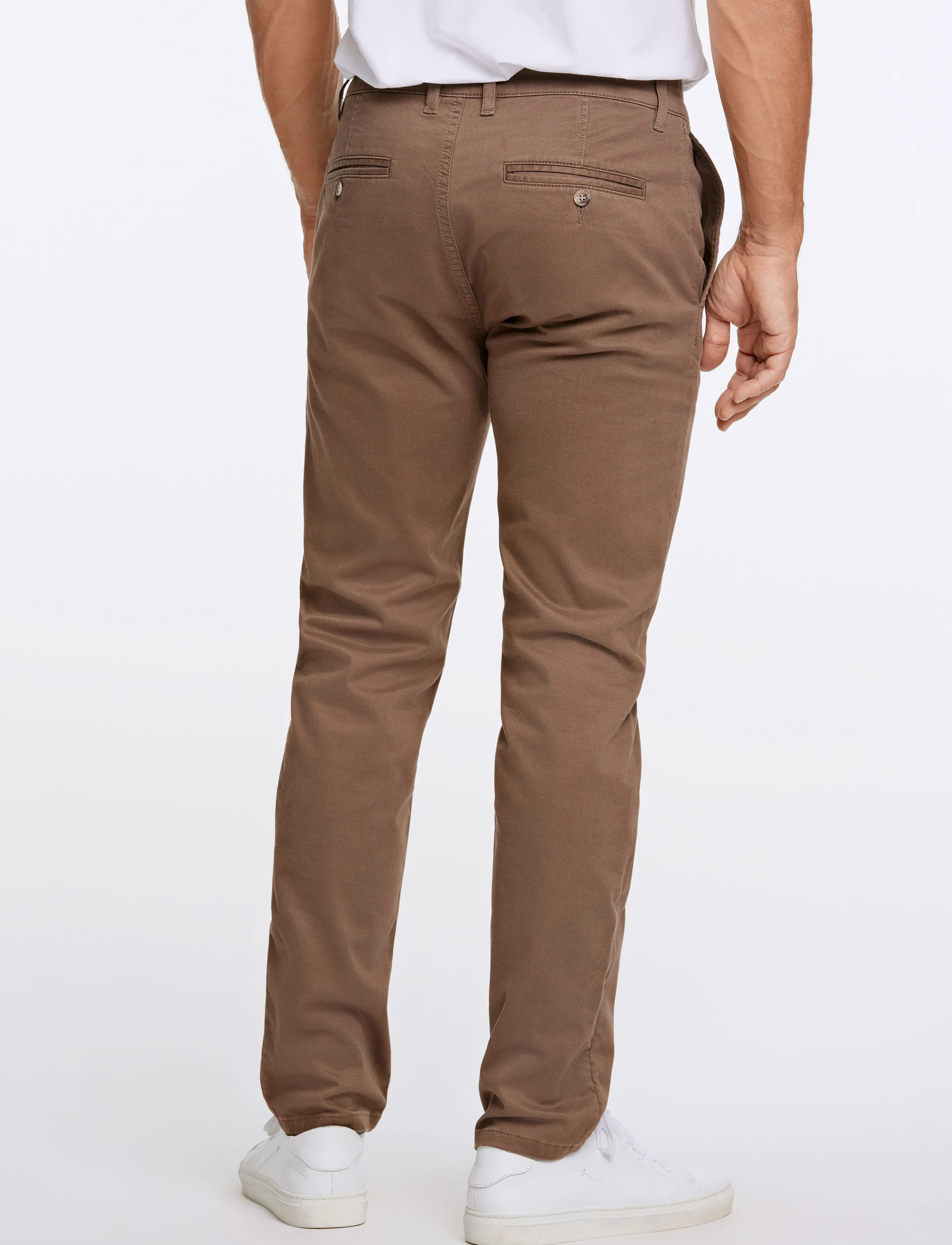 Lindbergh Black - 1927: Cashmere touch superflex chino pants - chinos - dk brown - 3