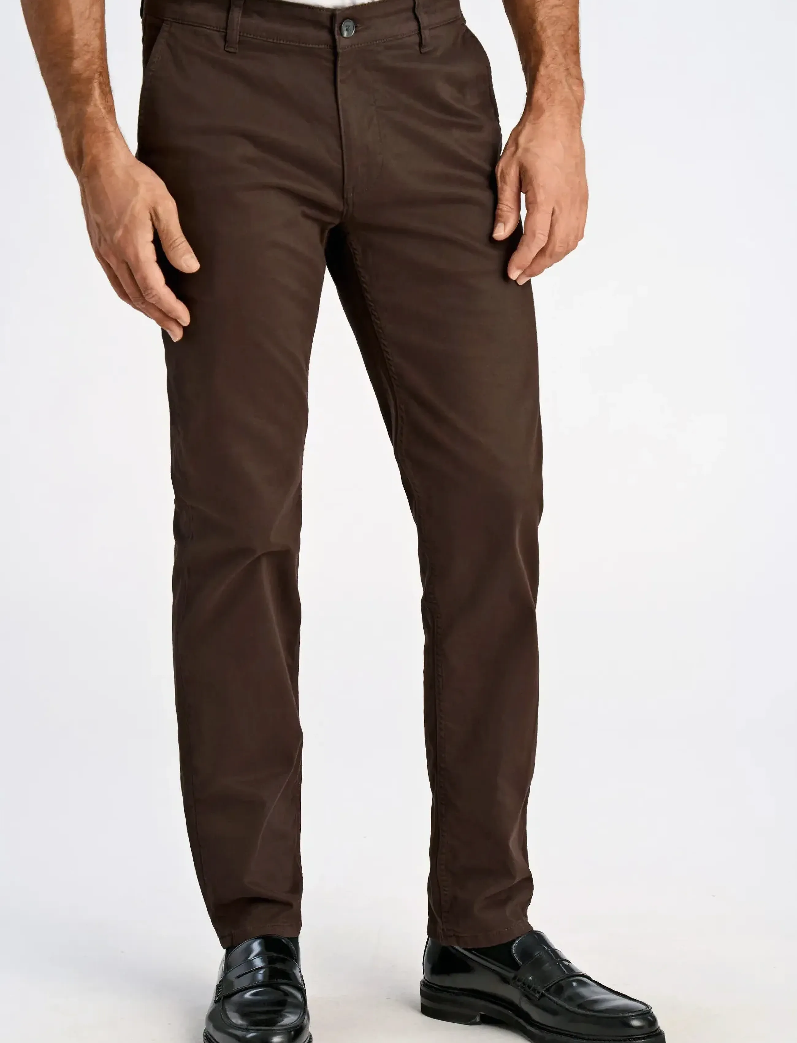 Lindbergh Black - 1927: Cashmere touch superflex chino pants - chino-püksid - dk chocolate - 4
