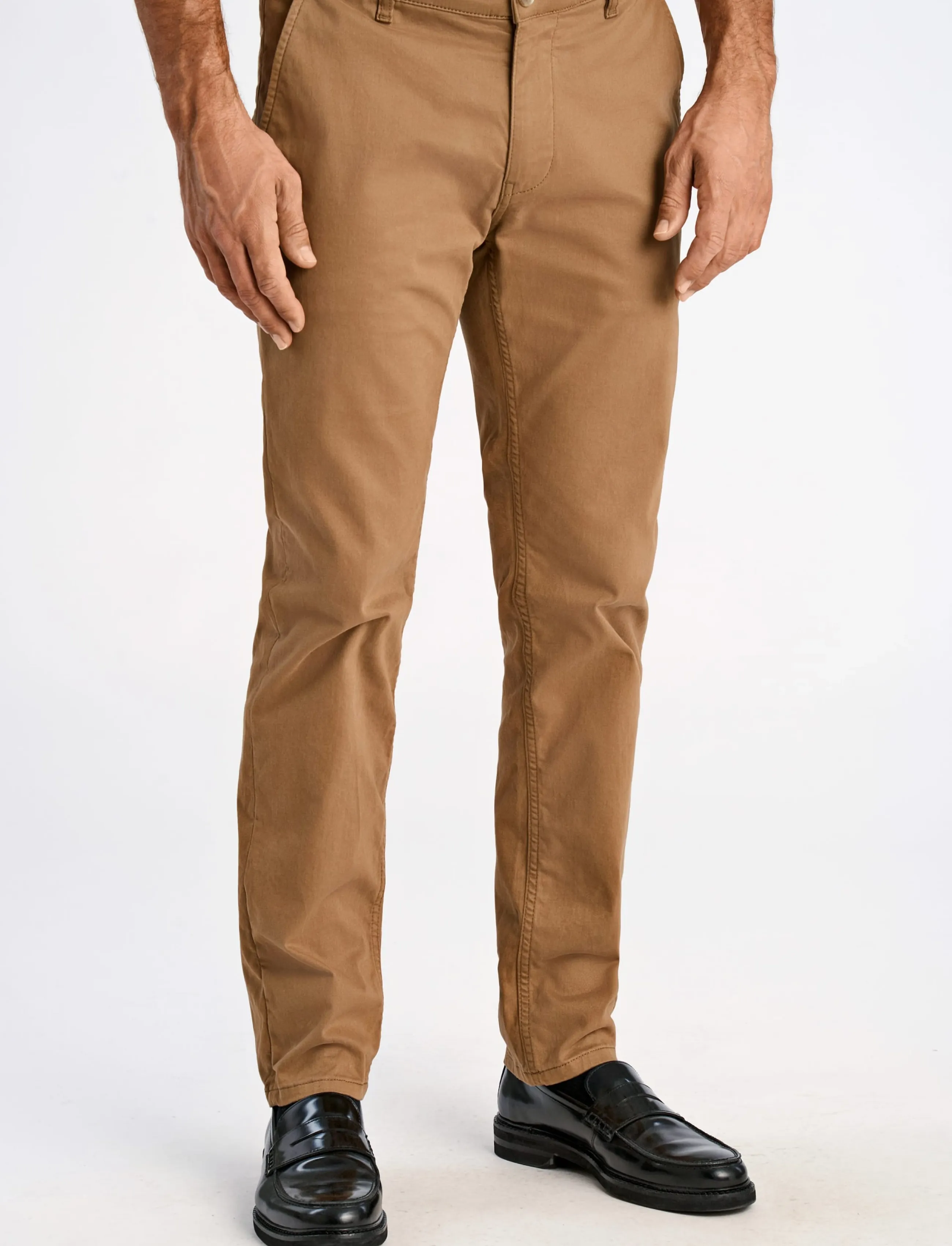 Lindbergh Black - 1927: Cashmere touch superflex chino pants - chinos - dk dusty sand - 3