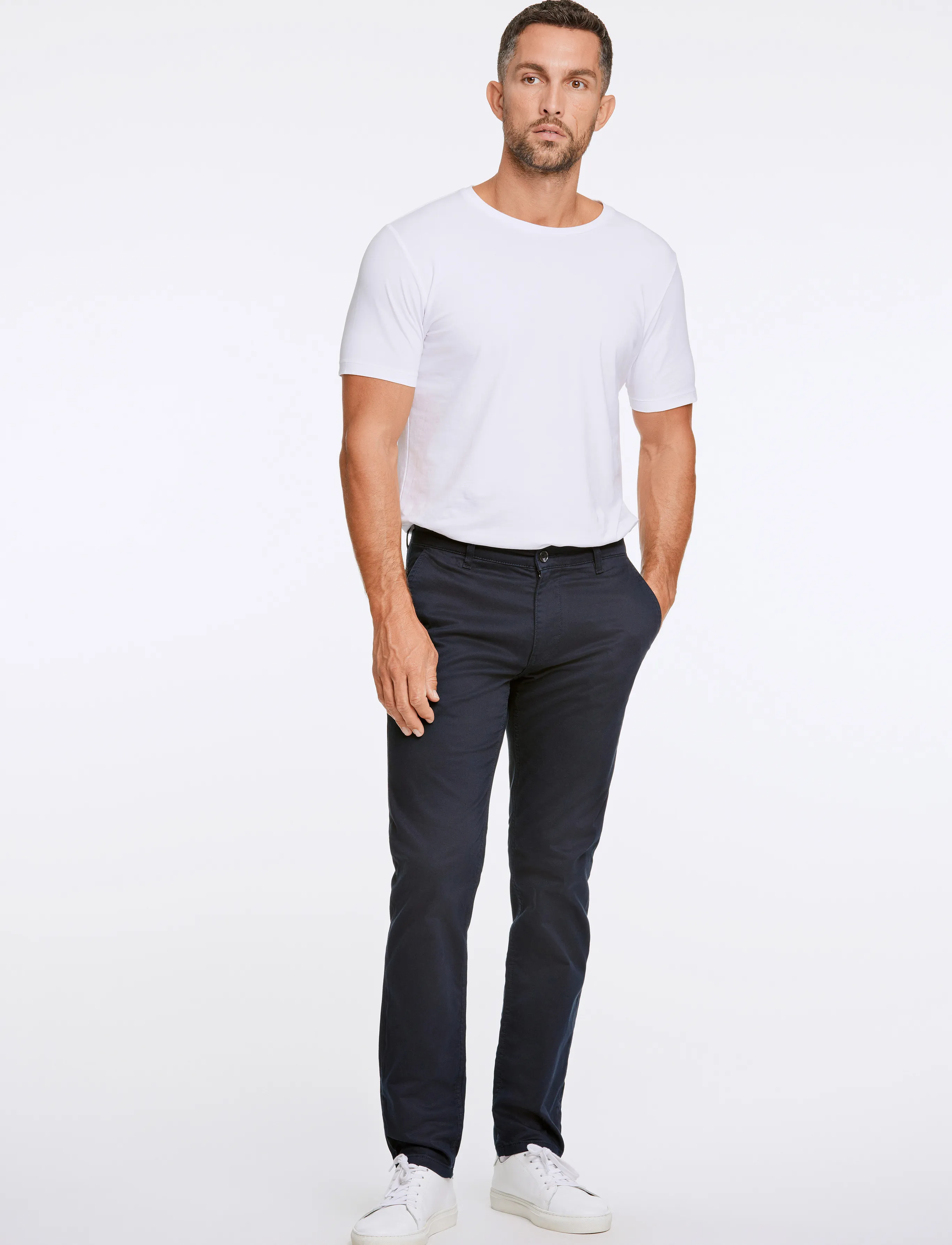 Lindbergh Black - 1927: Cashmere touch superflex chino pants - chinos - dk navy - 4