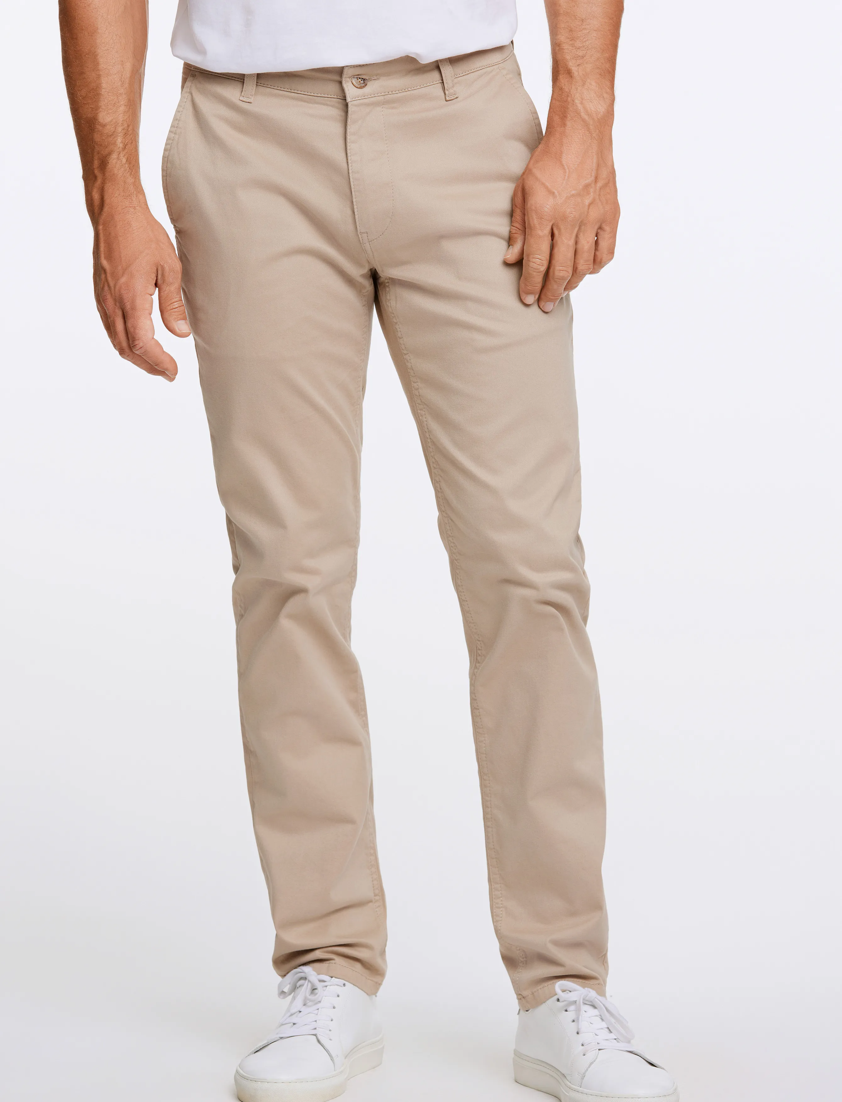 Lindbergh Black 1927: Cashmere Touch Superflex Chino Pants, 31 x 34, Trousers, Beige - Chinos, Männerswear