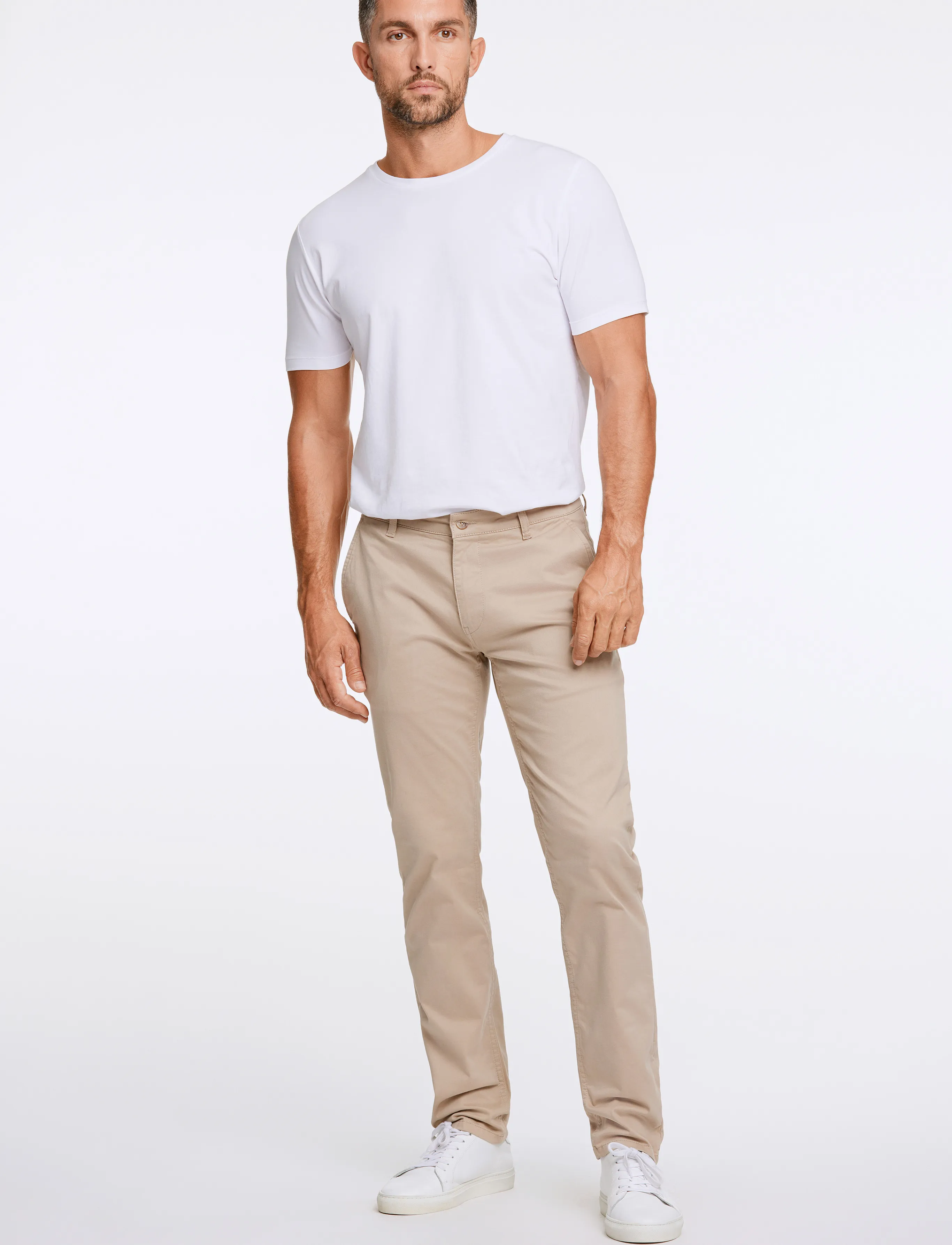 Lindbergh Black - 1927: Cashmere touch superflex chino pants - chino's - sand - 4