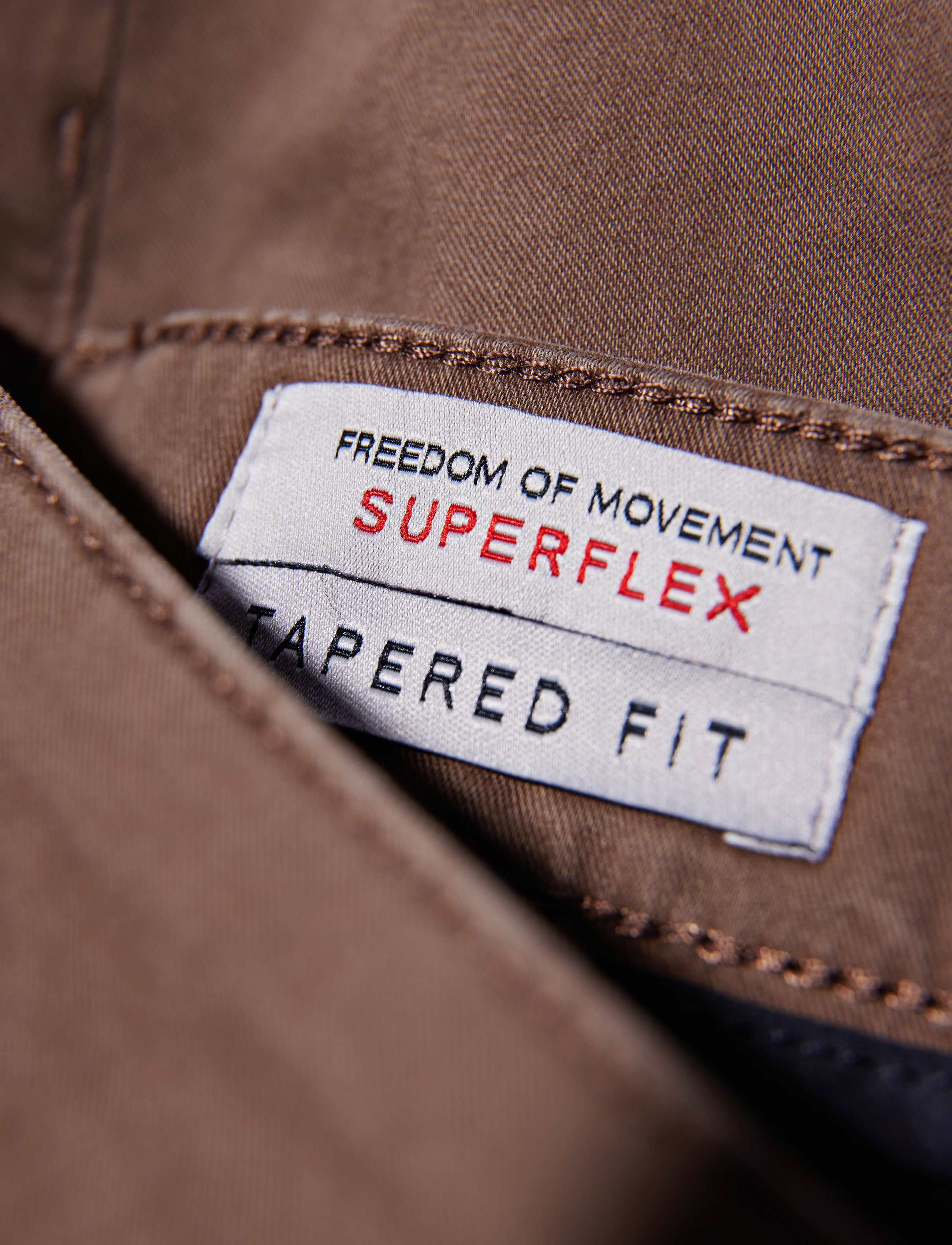 Lindbergh Black 1927: Superflex 5 Pocket Cashmere Touch Pants tapered jeans herr – bild 7