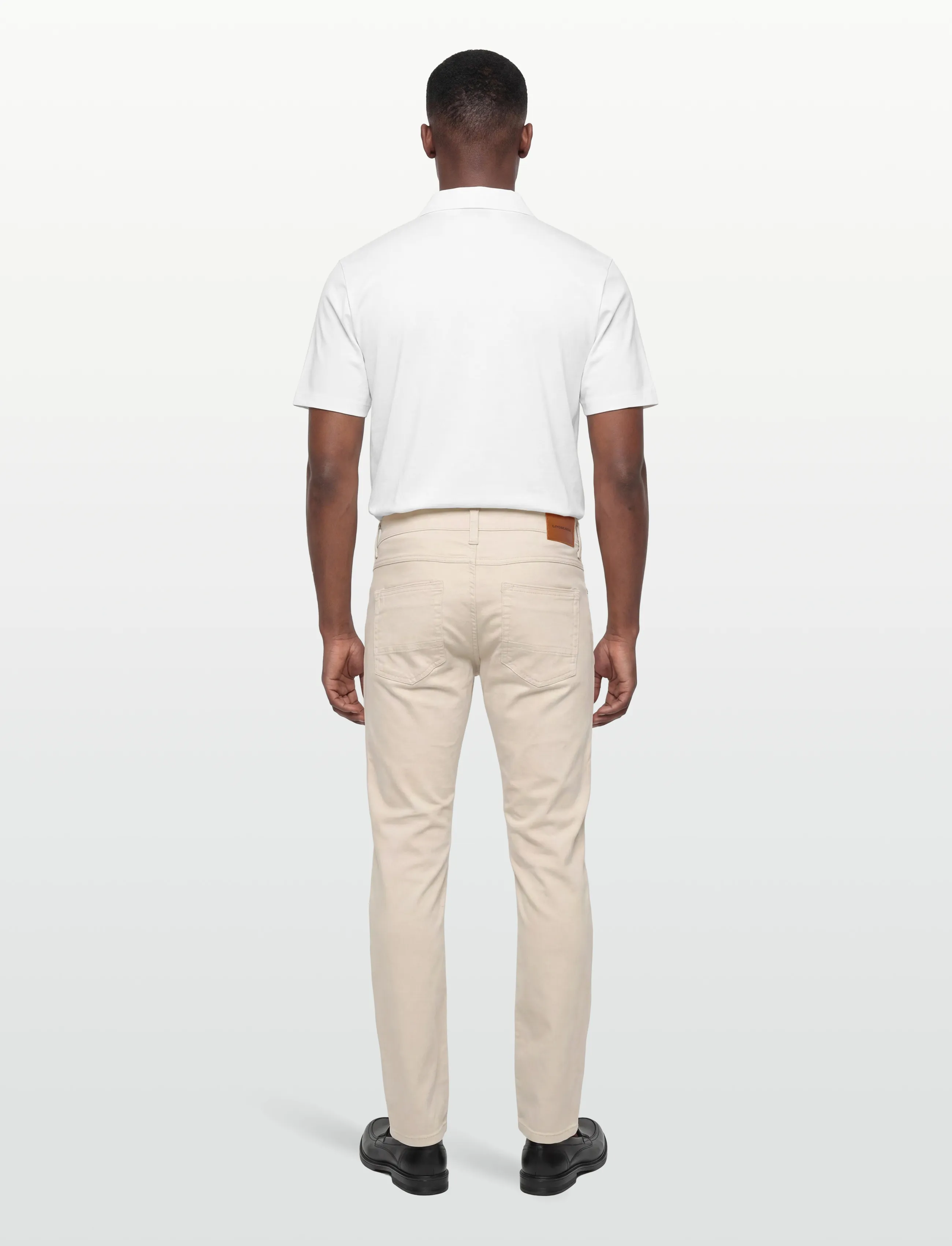 Lindbergh Black - 1927: Superflex 5 pocket cashmere touch pants - slim jeans - kit - 4