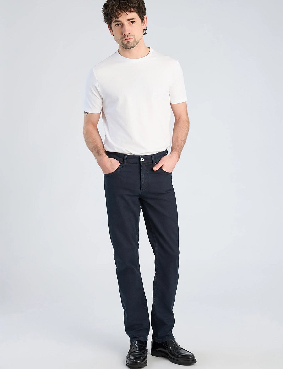 Lindbergh Black - 1927: Superflex 5 pocket cashmere - tapered jeans - washed indigo - 0