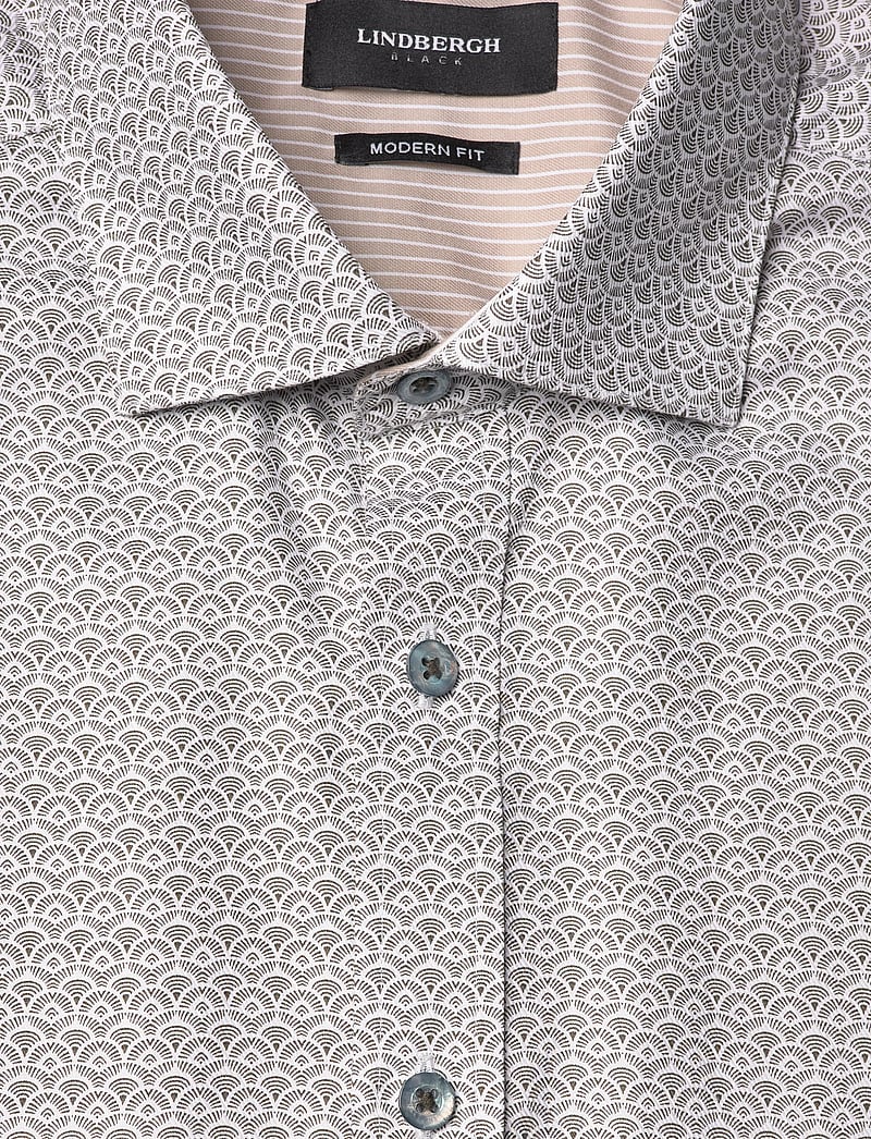 Lindbergh Black - AOP twill shirt L/S - mønstrede skjorter - army - 2