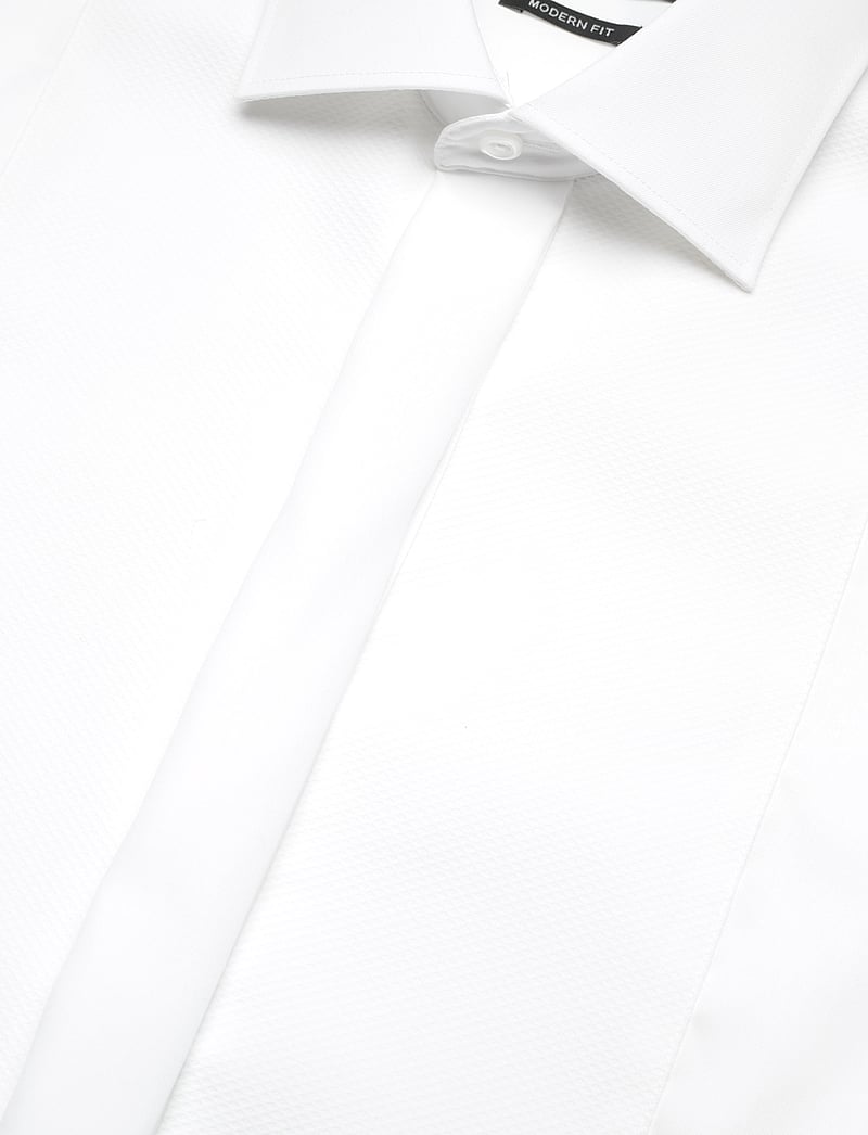 Lindbergh Black - Technical :Tuxedo modern fit shirt - smokingskjortor - white - 3