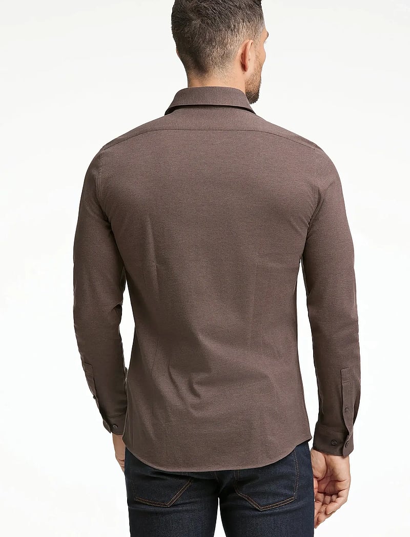 Lindbergh Black - Piqué knitted shirt L/S - kostymskjortor - brown mel - 4