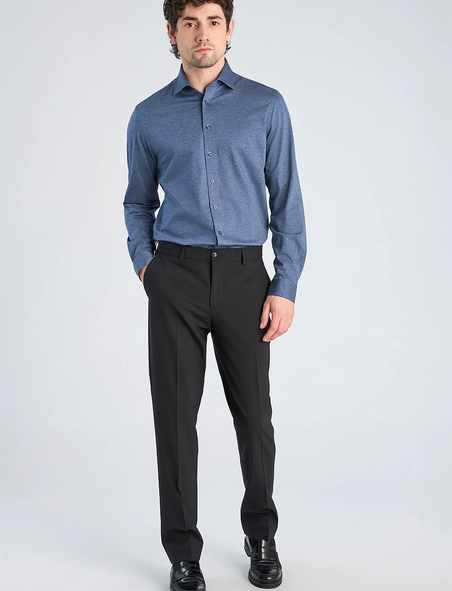 Lindbergh Black - Superflex knitted shirt L/S - freizeithemden - dk blue mel - 0